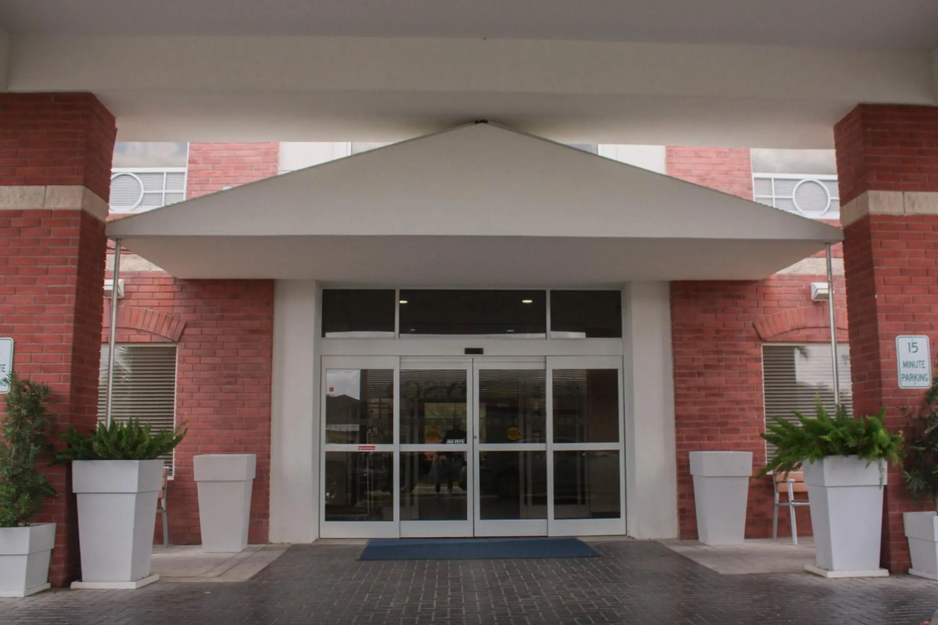 Property building in Holiday Inn Express Hotel and Suites Weslaco by IHG Property building in Holiday Inn Express Hotel and Suites Weslaco by IHG