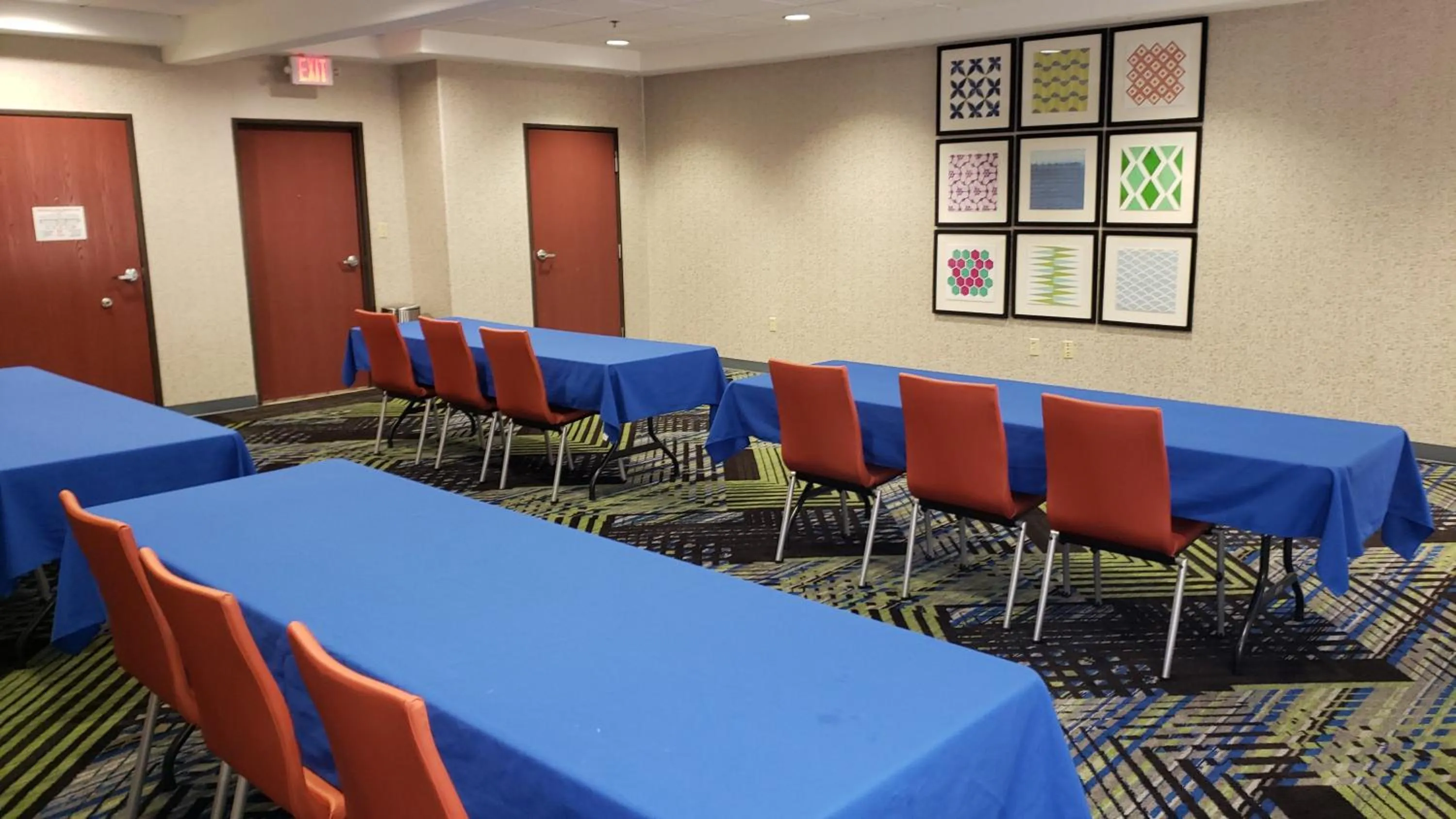 Meeting/conference room in Holiday Inn Express Hotel and Suites Weslaco by IHG