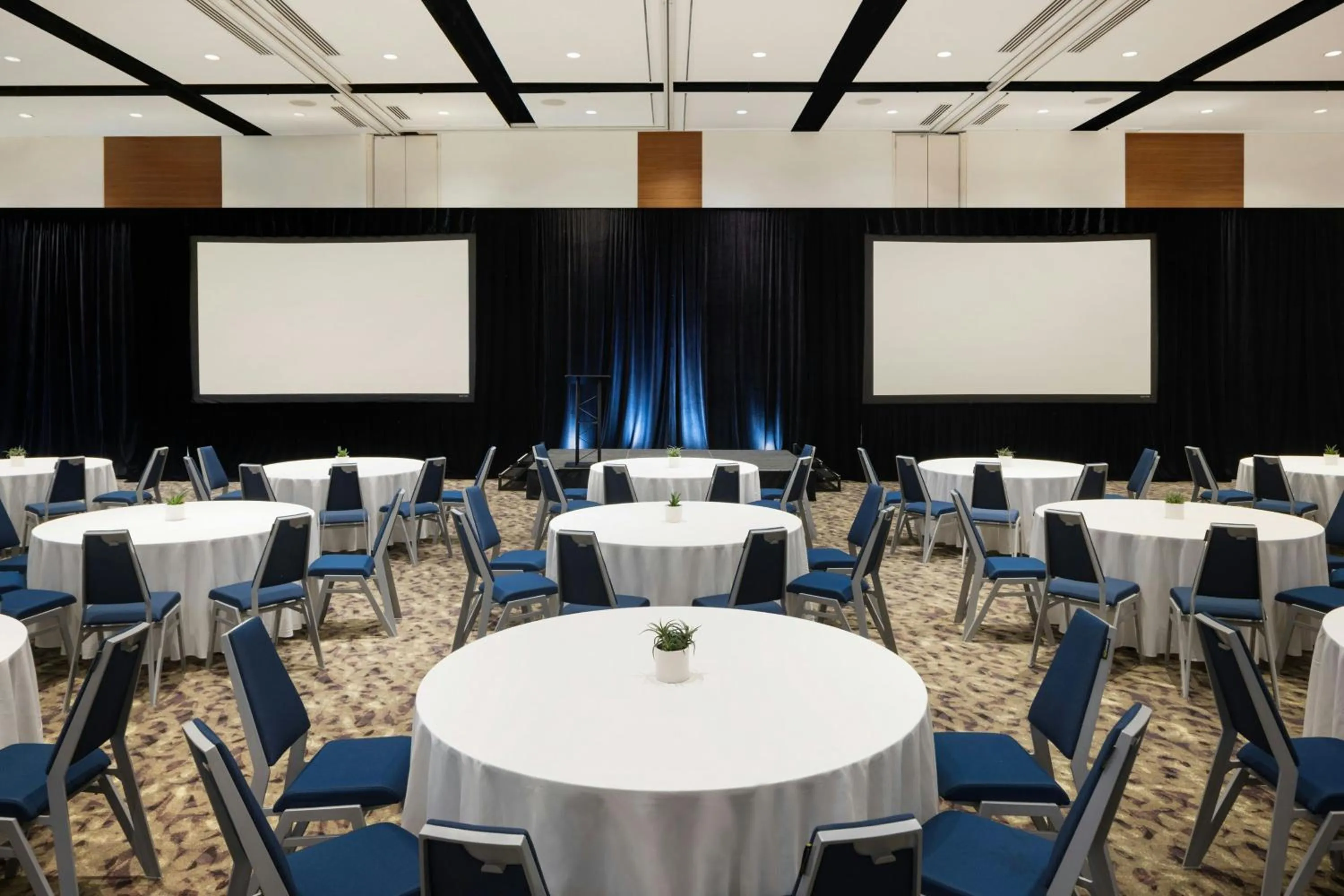 Meeting/conference room in The Westin Wall Centre, Vancouver Airport
