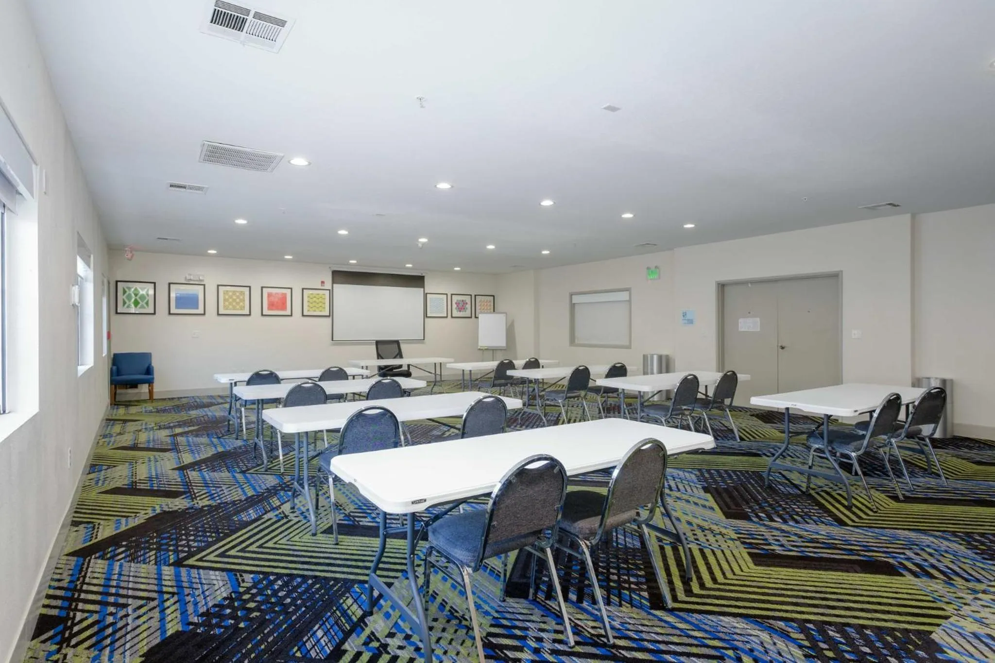 Meeting/conference room in Holiday Inn Express Hotel & Suites Carlsbad by IHG