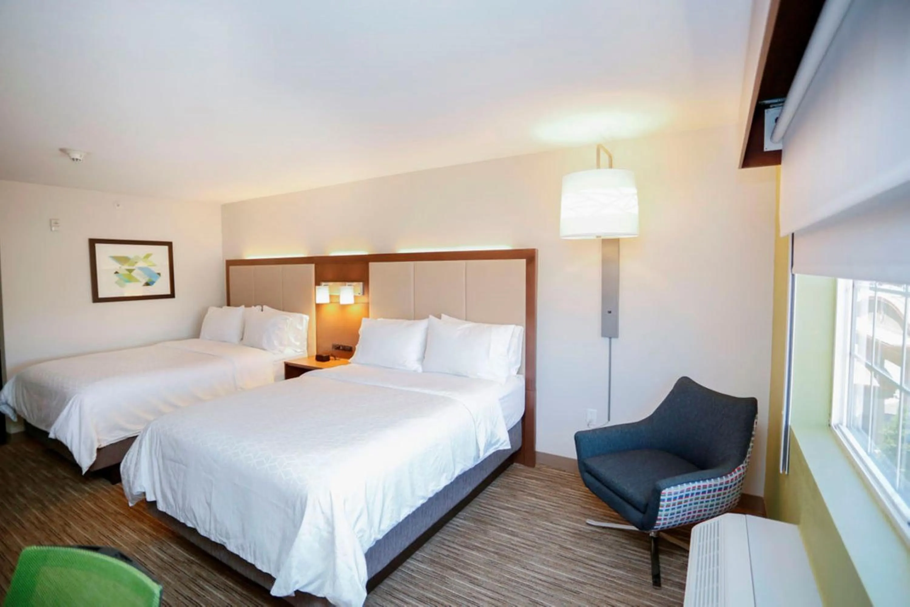 Photo of the whole room, Bed in Holiday Inn Express Hotel & Suites Carlsbad by IHG