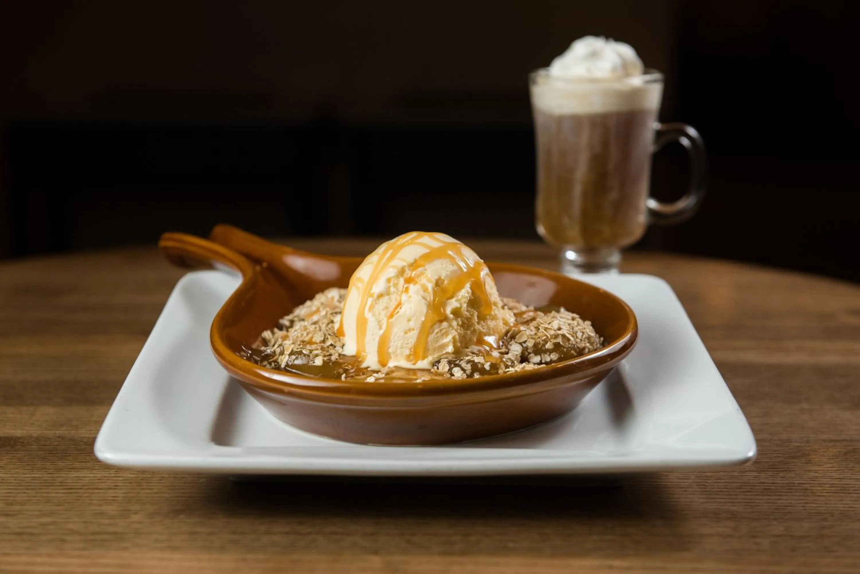 Restaurant/places to eat in Holiday Inn Dubuque/Galena by IHG