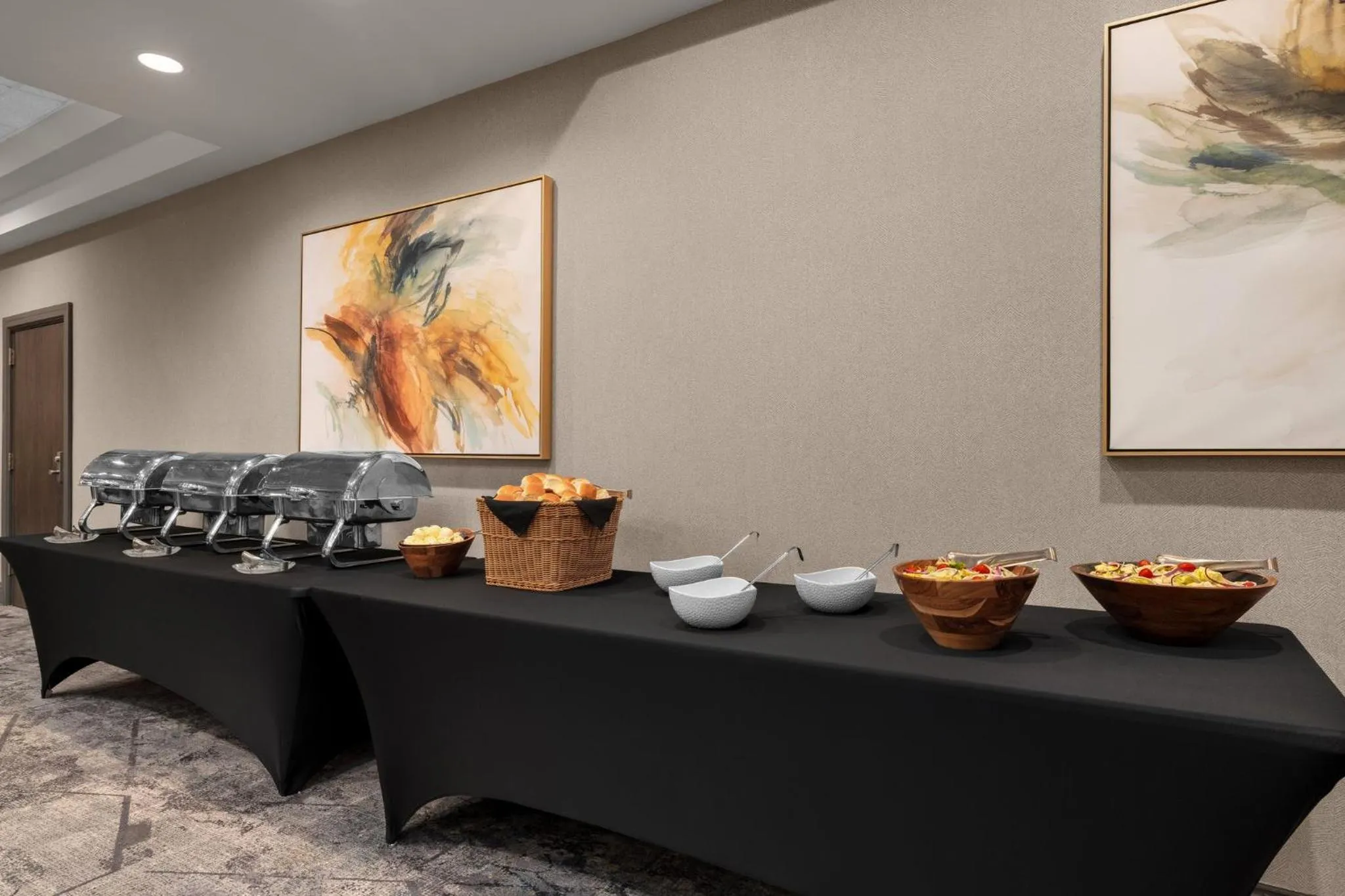 Meeting/conference room in Holiday Inn Dubuque/Galena by IHG