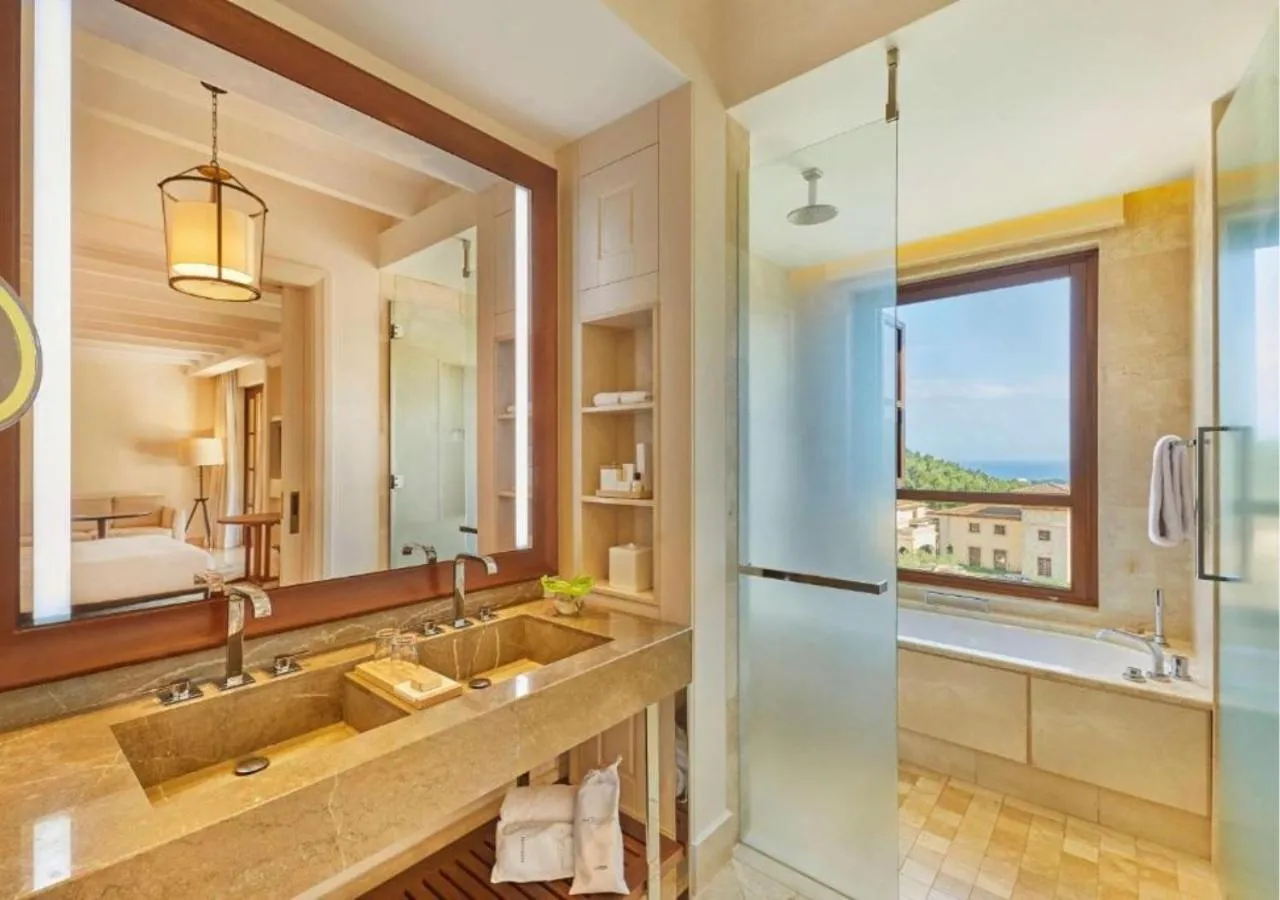 Bathroom in CAP VERMELL GRAND HOTEL