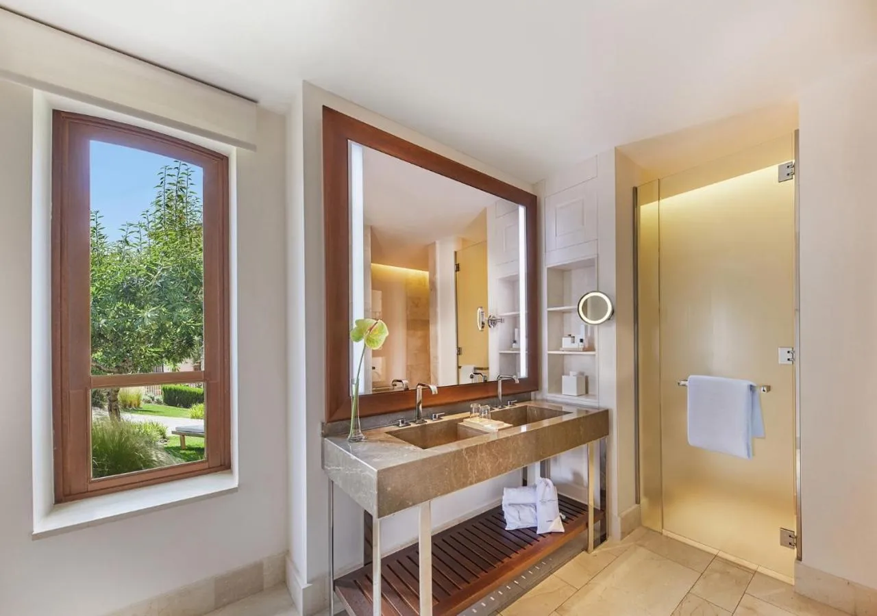 Bathroom in CAP VERMELL GRAND HOTEL