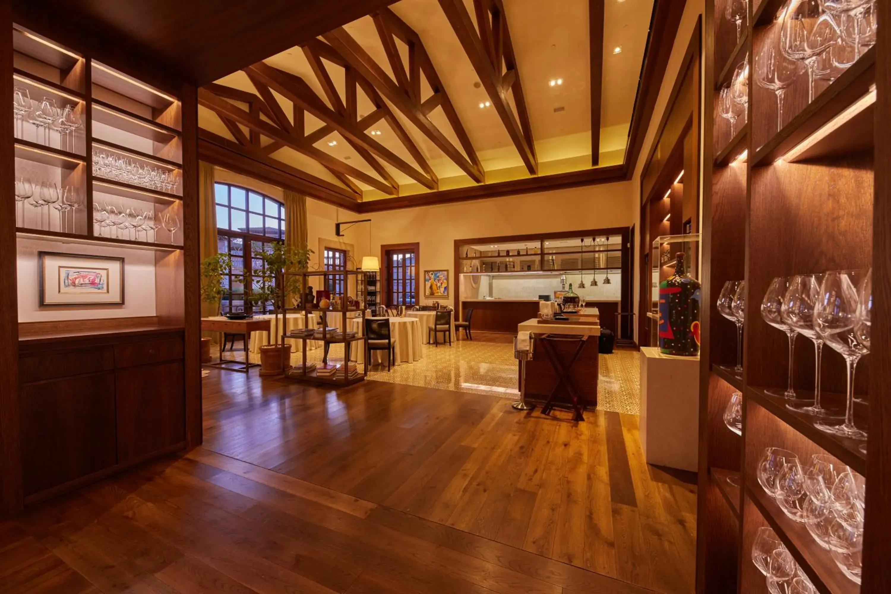 Restaurant/places to eat in CAP VERMELL GRAND HOTEL Restaurant/places to eat in CAP VERMELL GRAND HOTEL