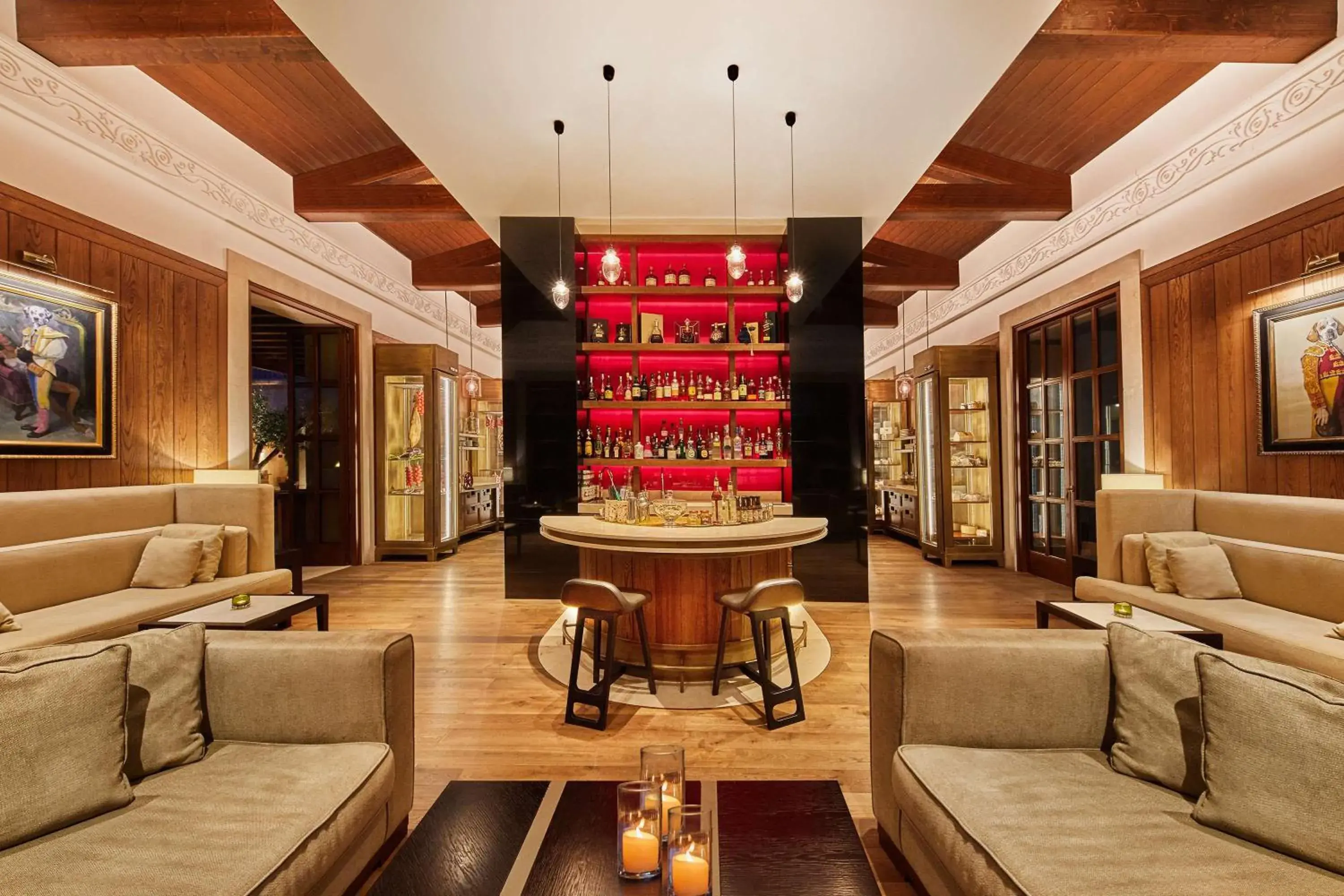 Restaurant/places to eat in CAP VERMELL GRAND HOTEL Restaurant/places to eat in CAP VERMELL GRAND HOTEL