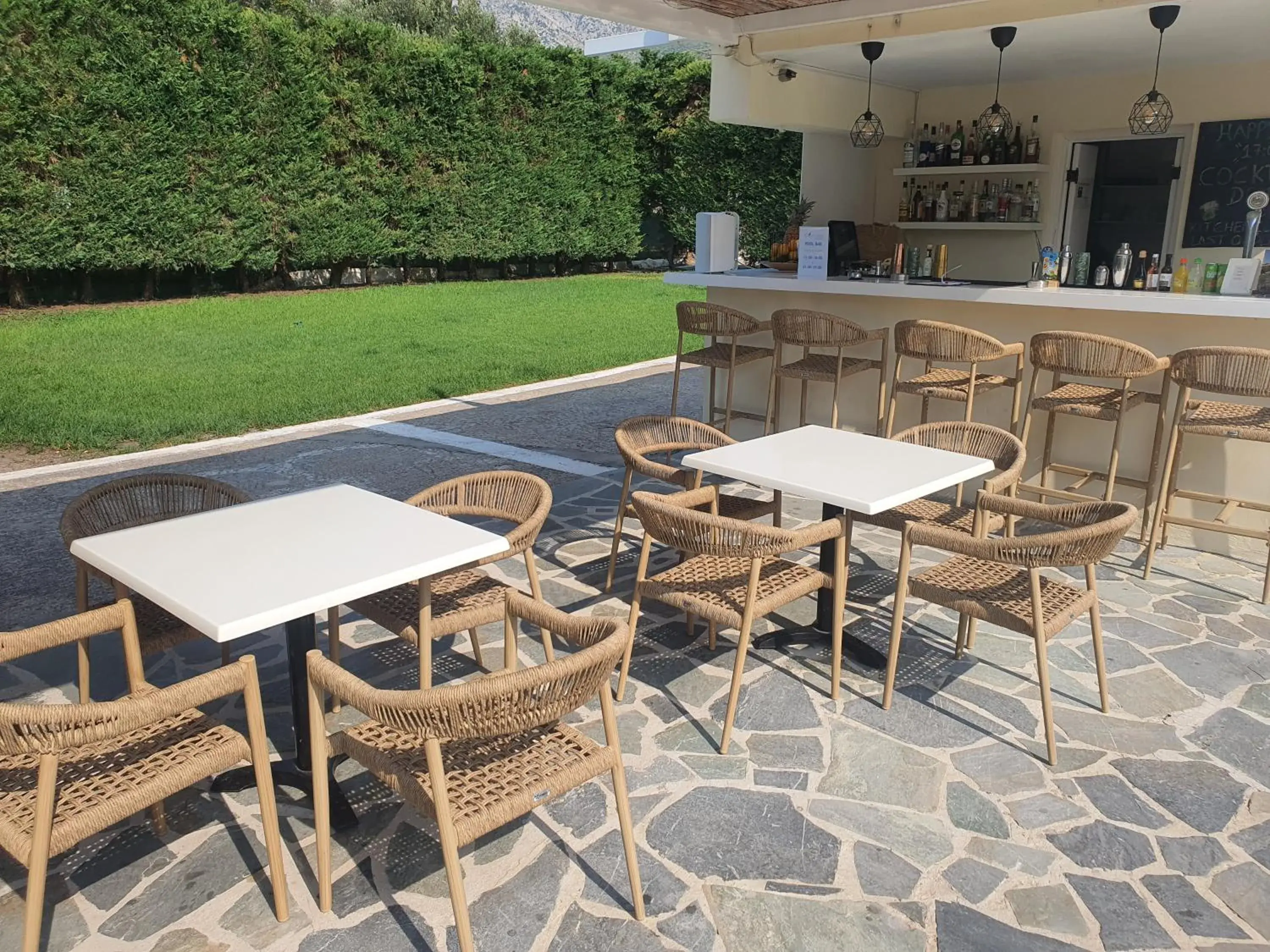 Lounge or bar in Aphrodite Samos Superior Studios and Apartments Lounge or bar in Aphrodite Samos Superior Studios and Apartments