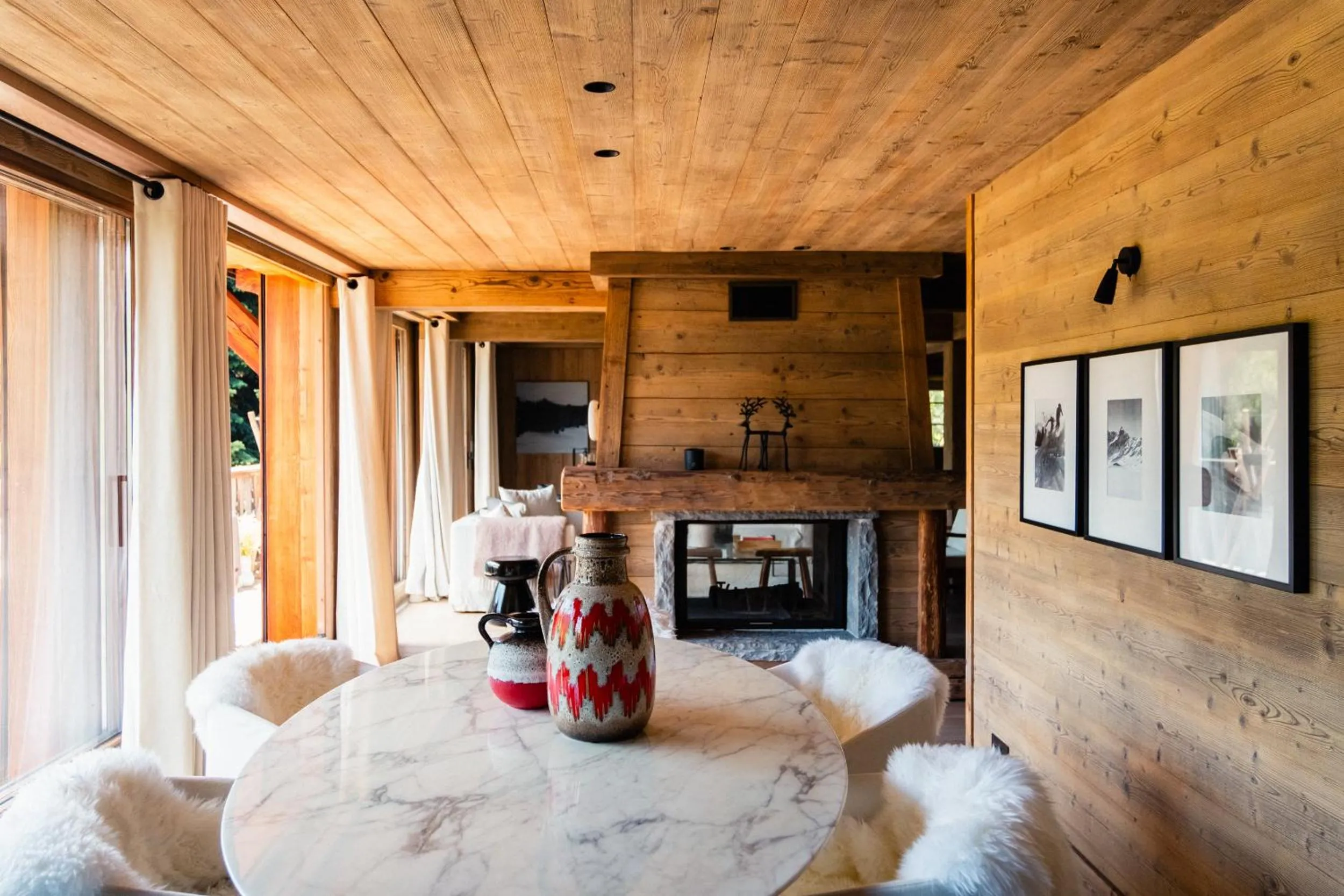 Photo of the whole room in L'Alpaga, a Beaumier hotel