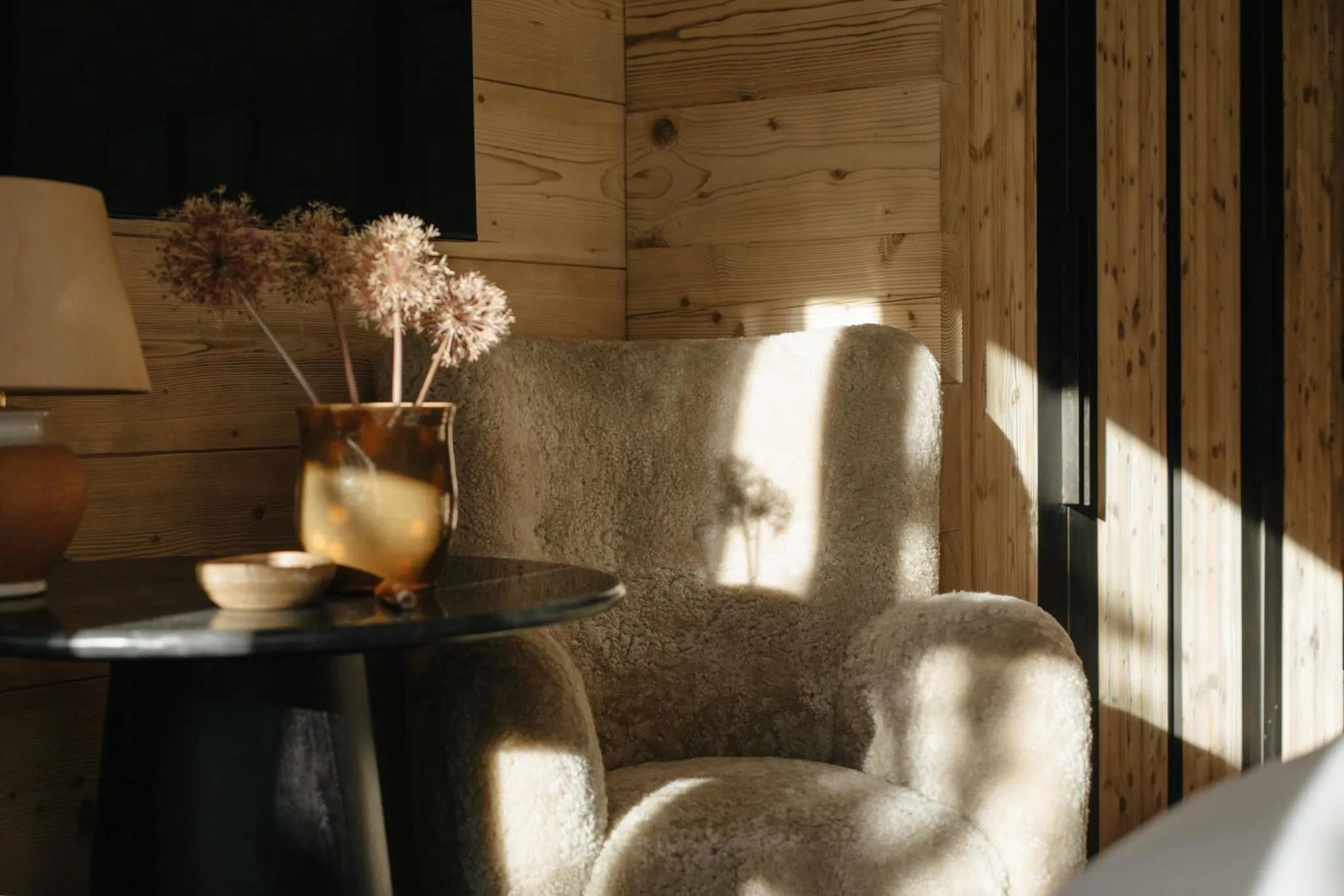 Photo of the whole room in L'Alpaga, a Beaumier hotel