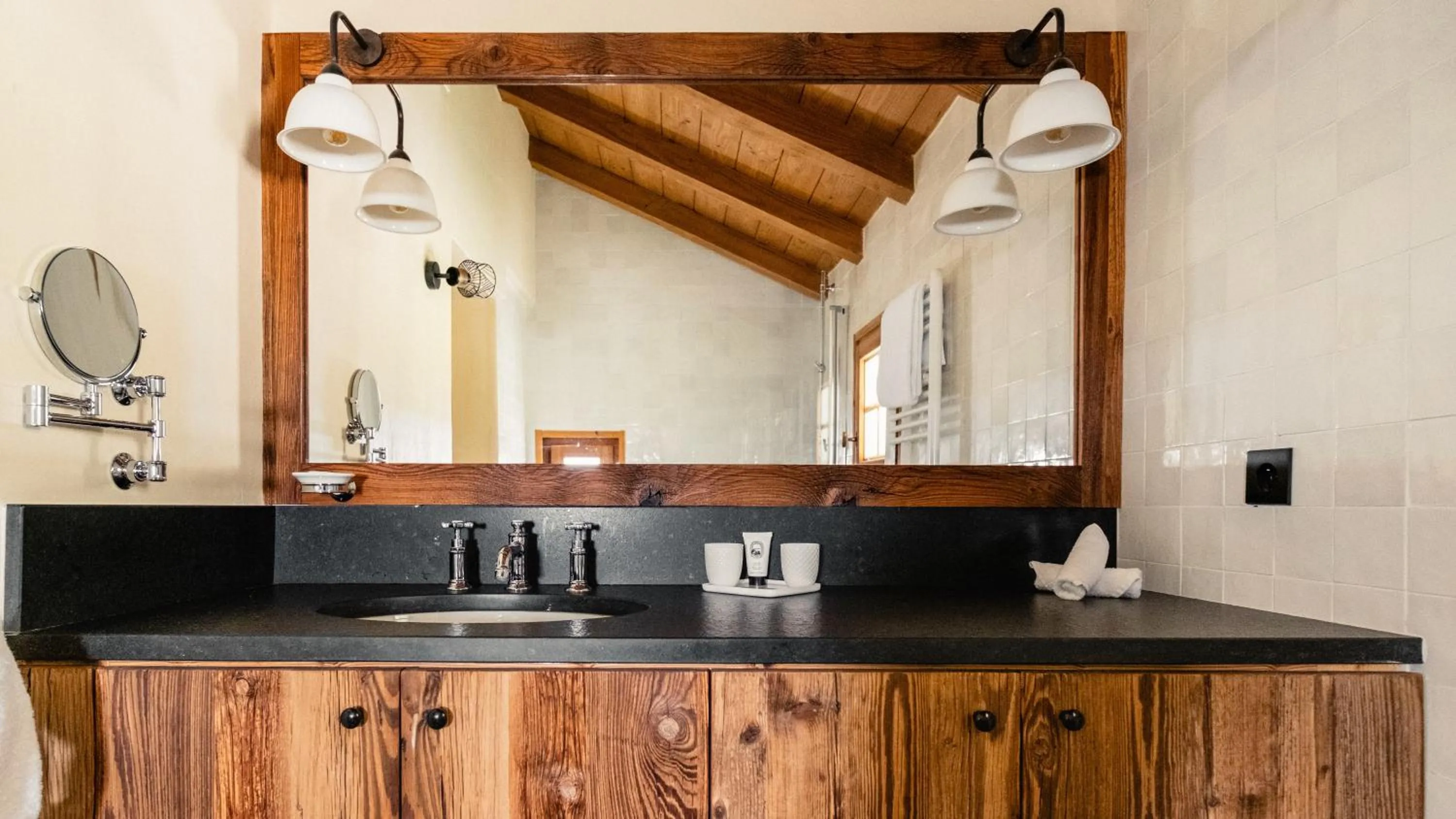 Bathroom in L'Alpaga, a Beaumier hotel