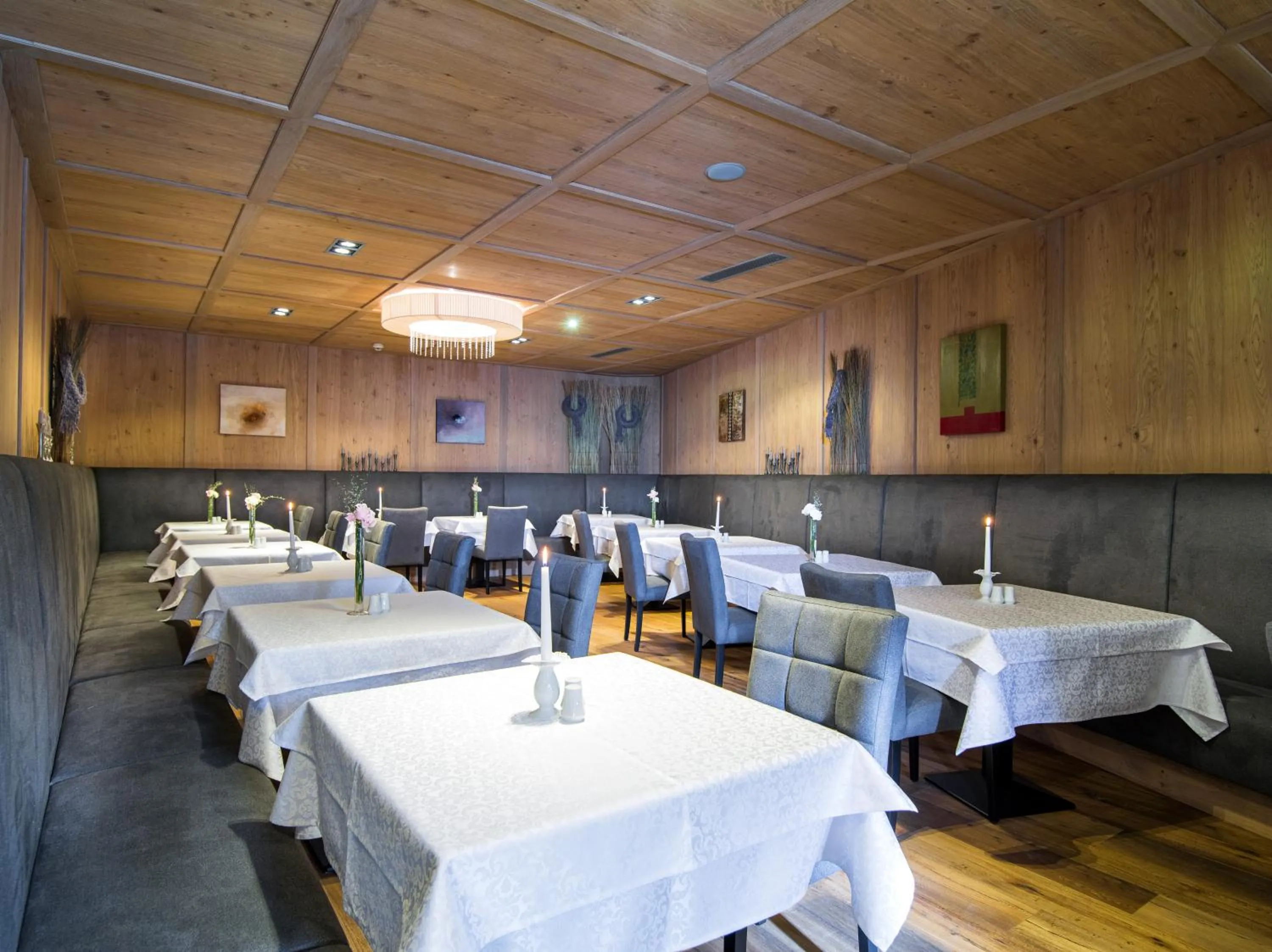 Restaurant/places to eat in Alpinresort ValSaa - Sport & Spa