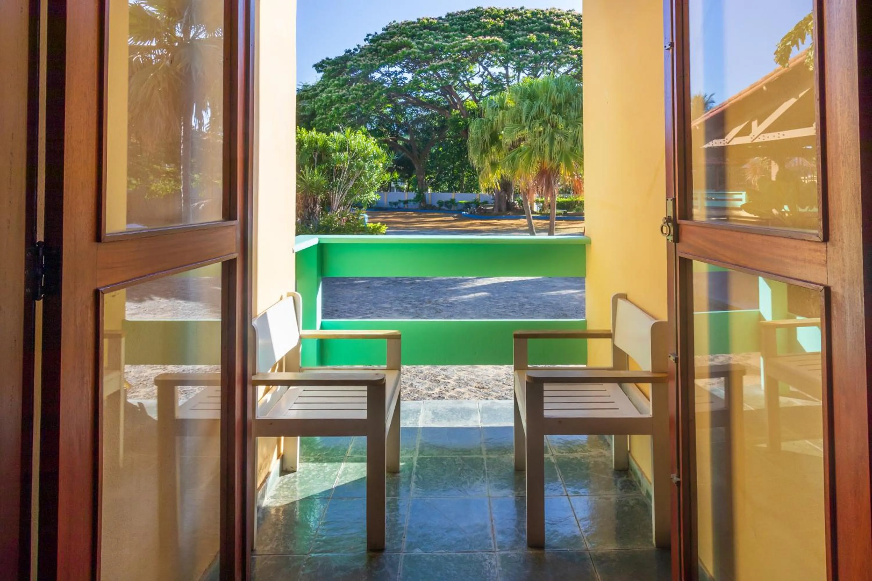 Standard Triple Room in Praia Sol Hotel - Leme Hotel Ltda