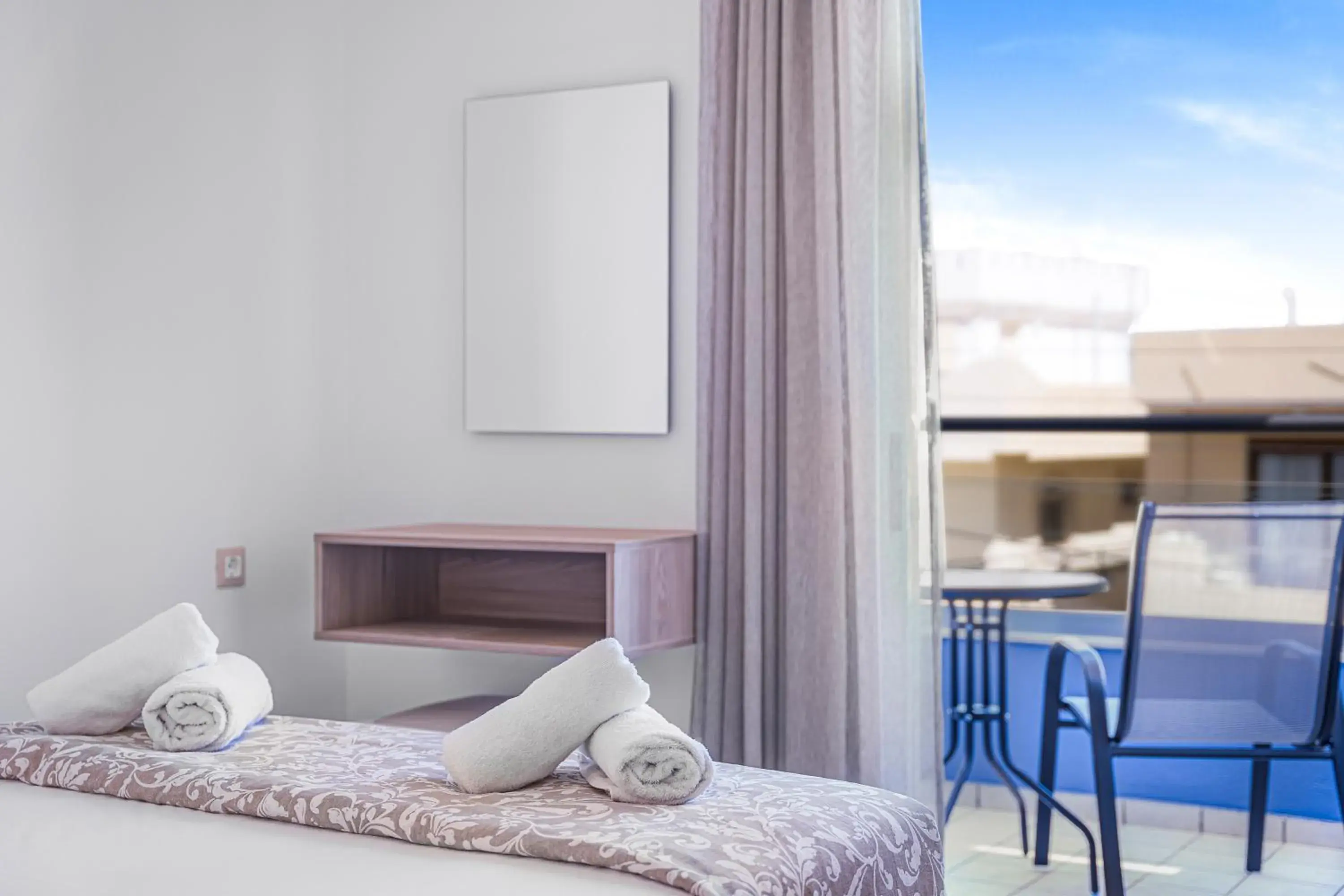 Balcony/Terrace, Bed in Happy Days Balcony/Terrace, Bed in Happy Days