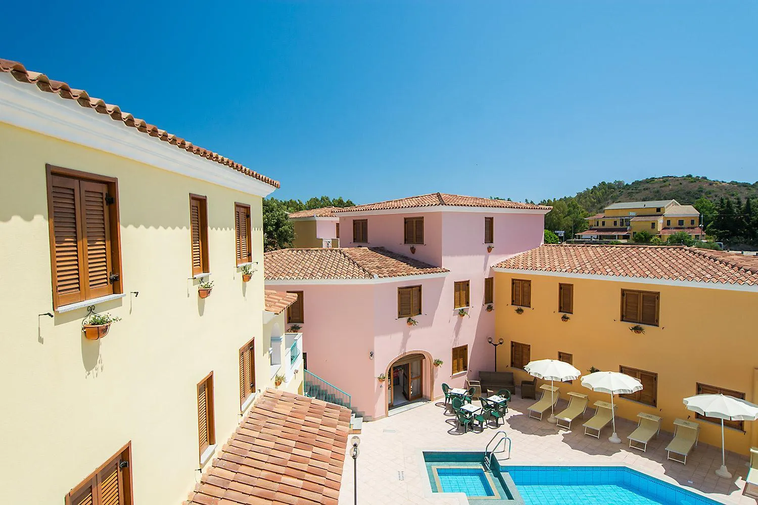 Pool view in Residence Cala Viola