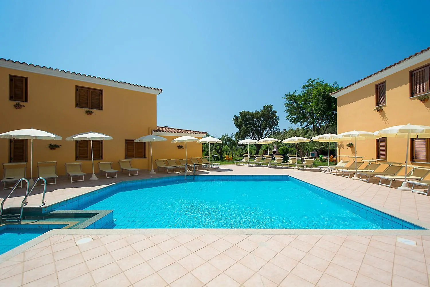 Property building in Residence Cala Viola