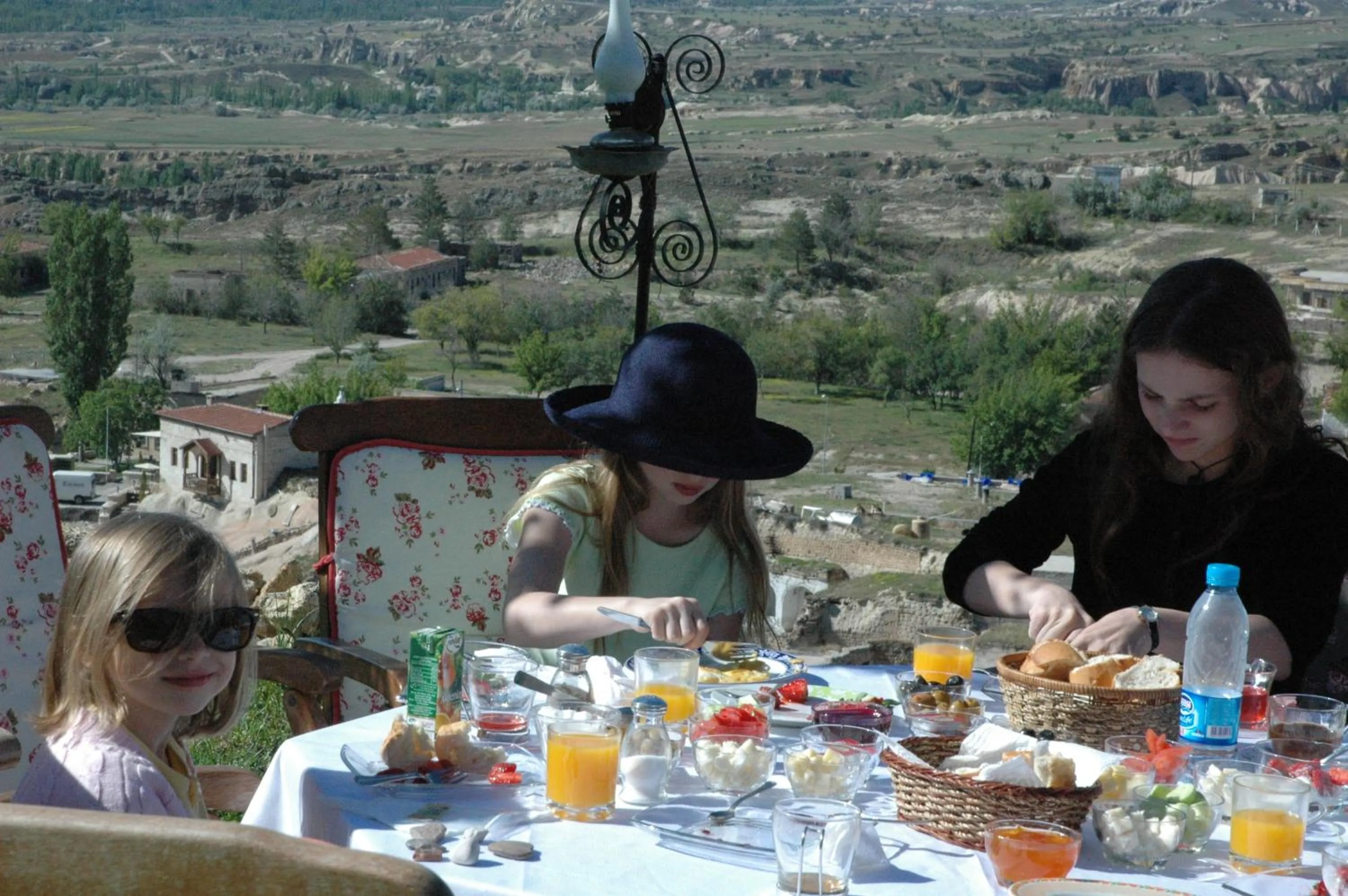 Restaurant/places to eat in Elkep Evi Cave Hotel