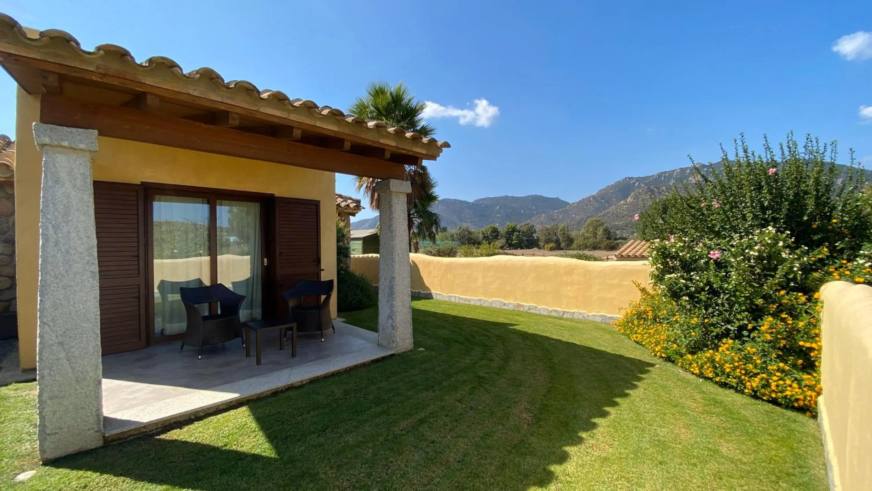 Patio in Le Anfore Hotel