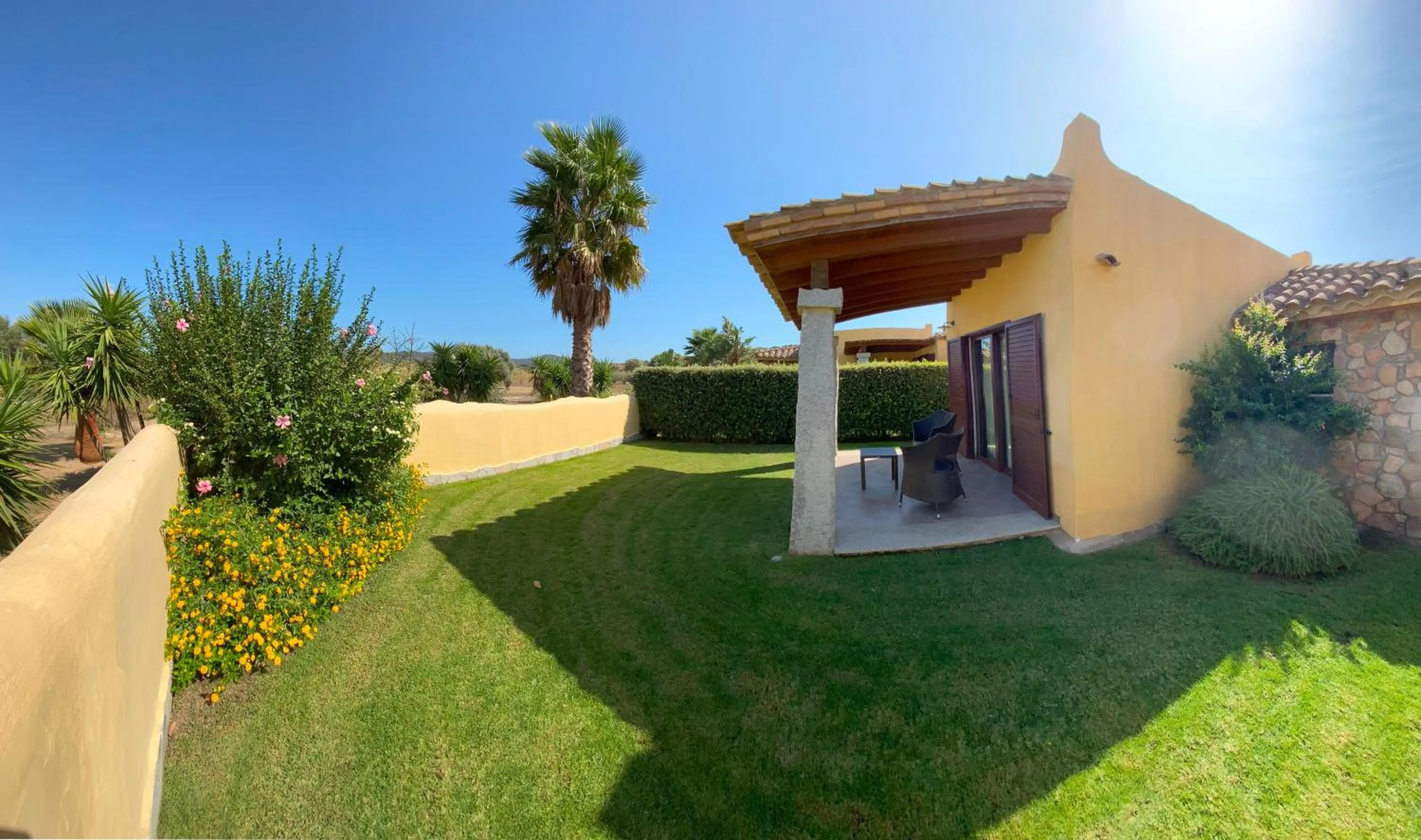 Garden view in Le Anfore Hotel