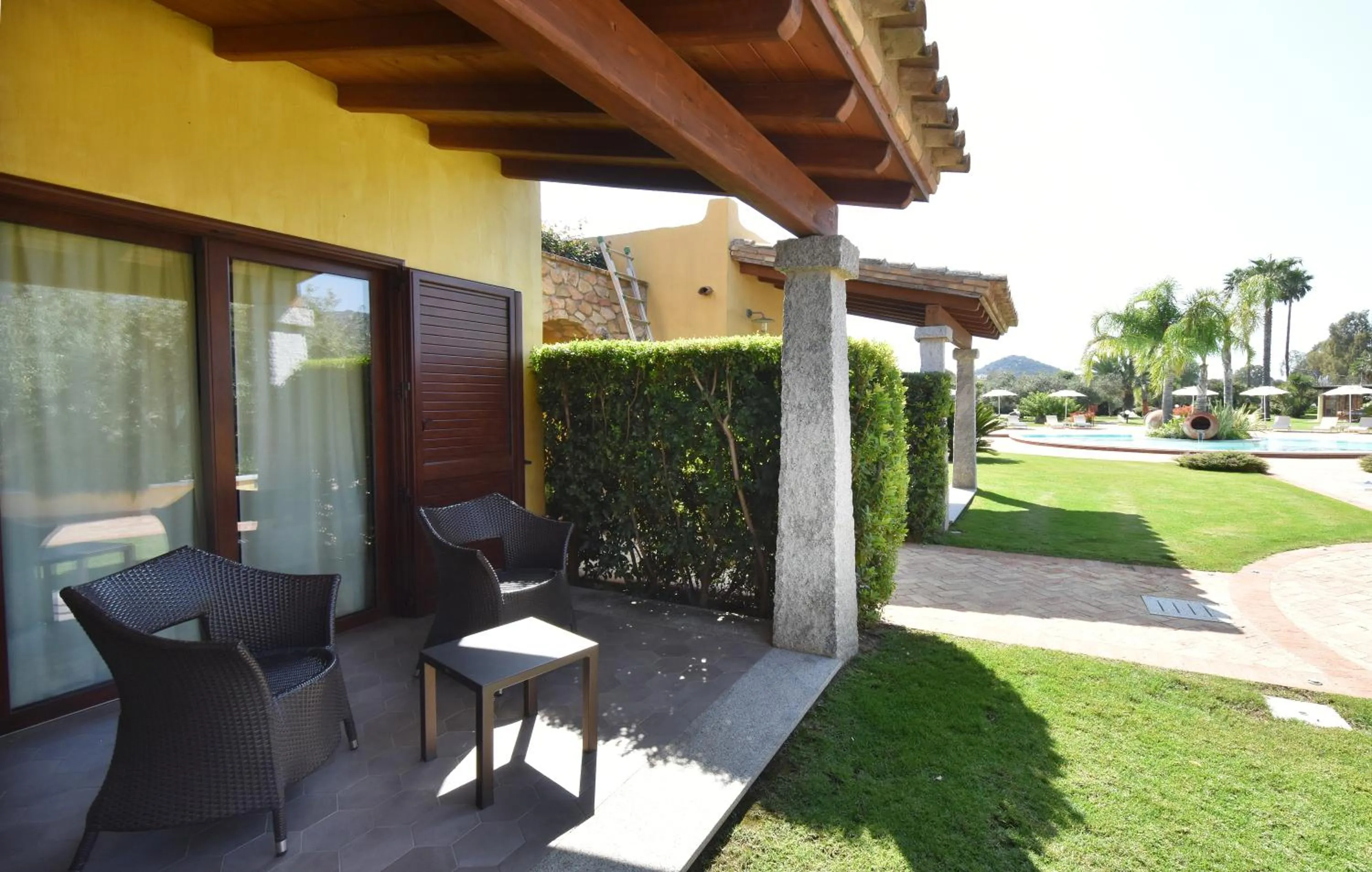 Swimming pool in Le Anfore Hotel