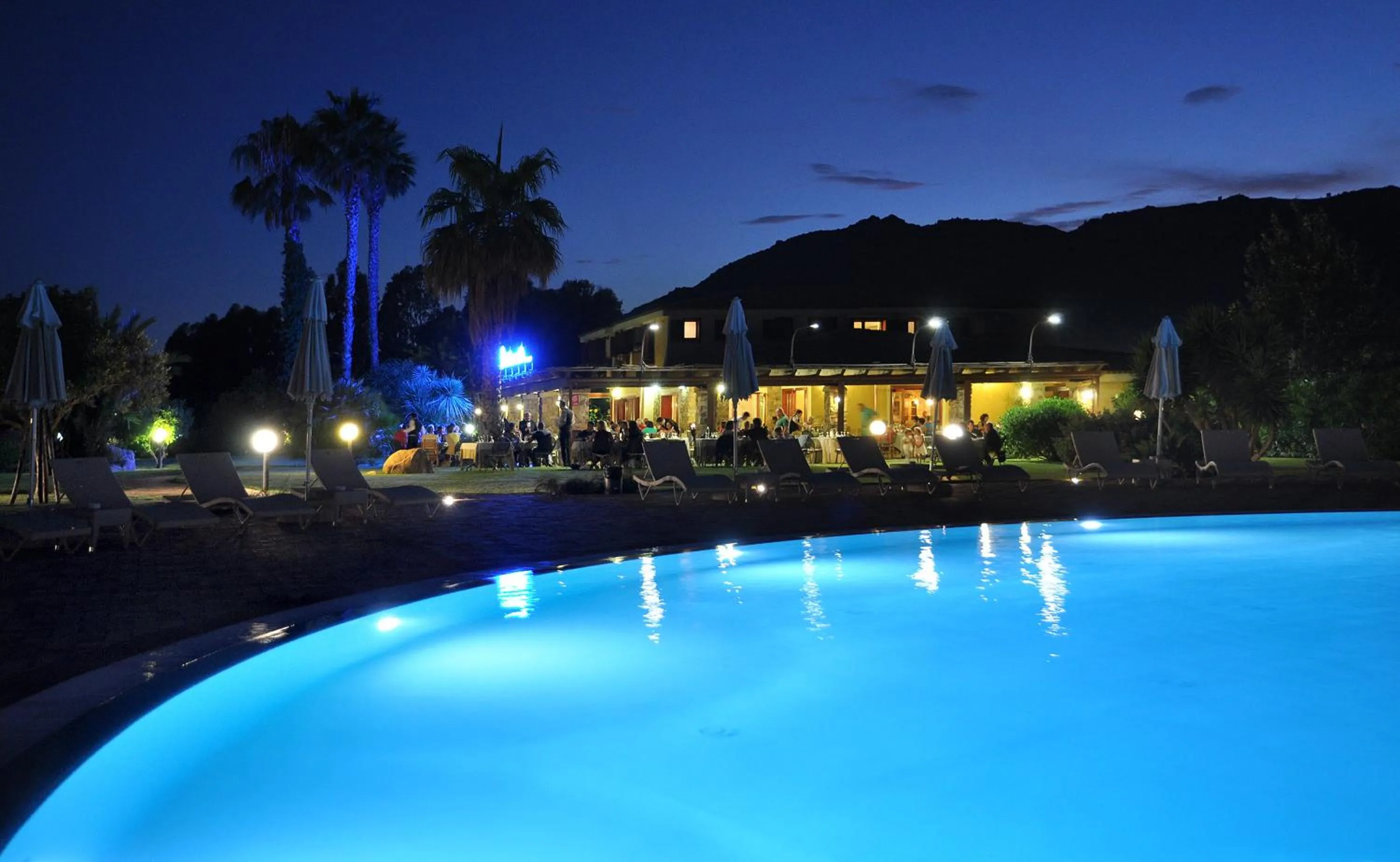 Swimming pool in Le Anfore Hotel