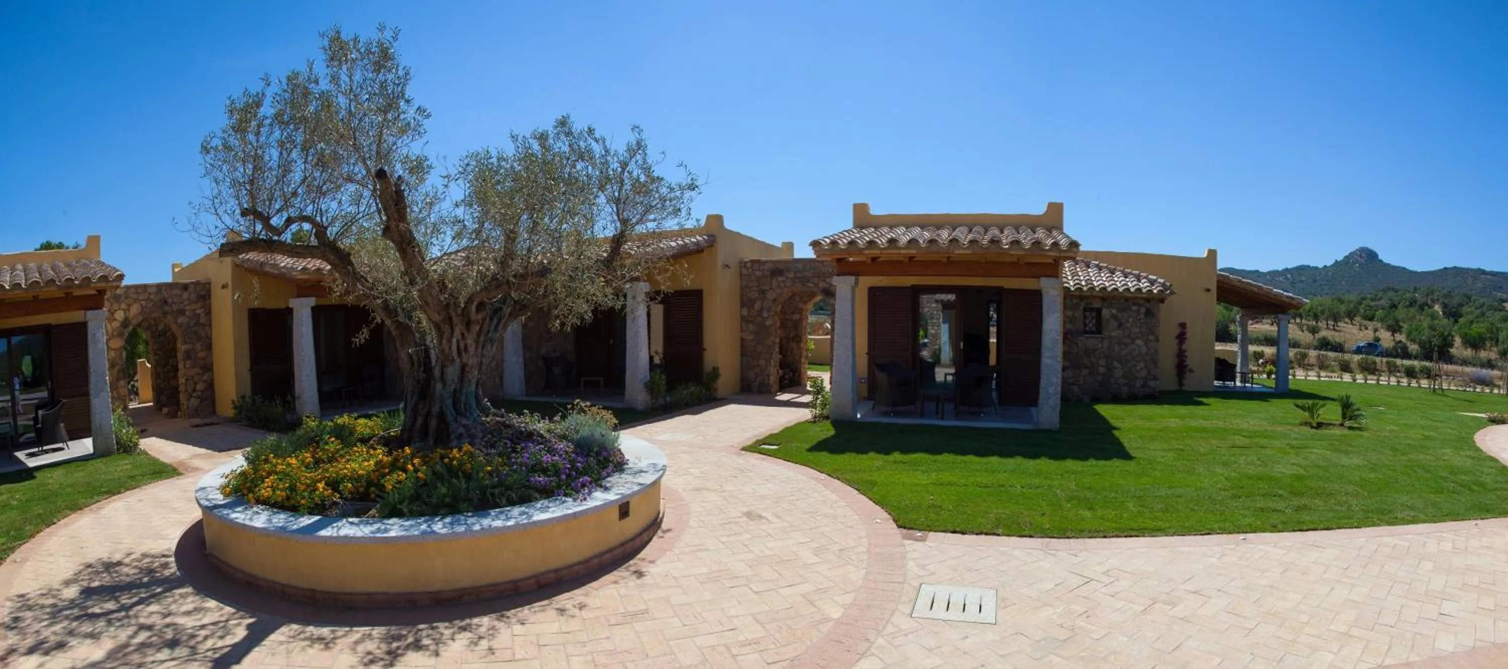 Patio in Le Anfore Hotel