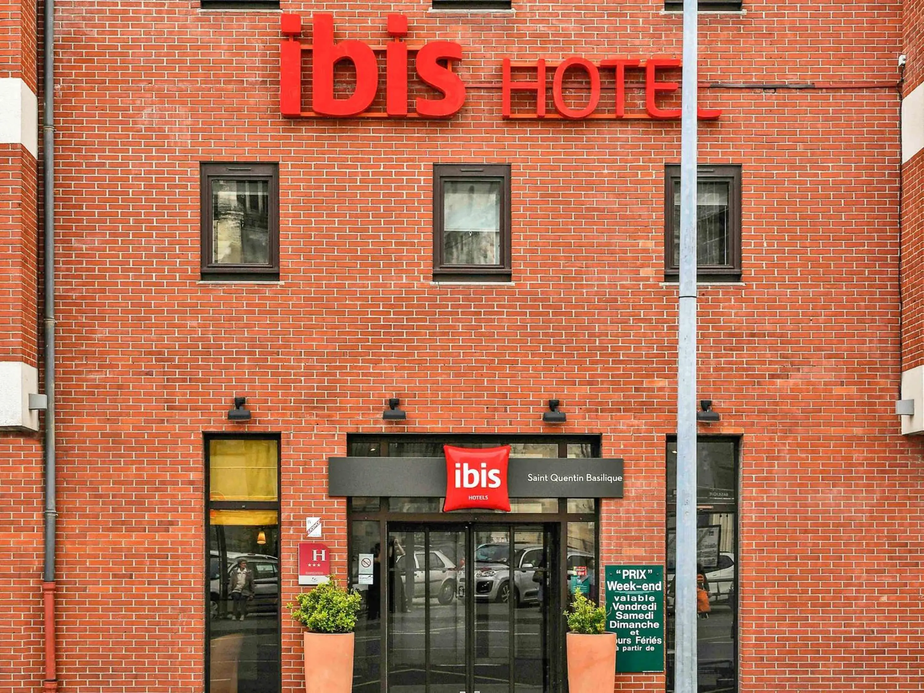 Property building in ibis Saint Quentin Basilique Property building in ibis Saint Quentin Basilique