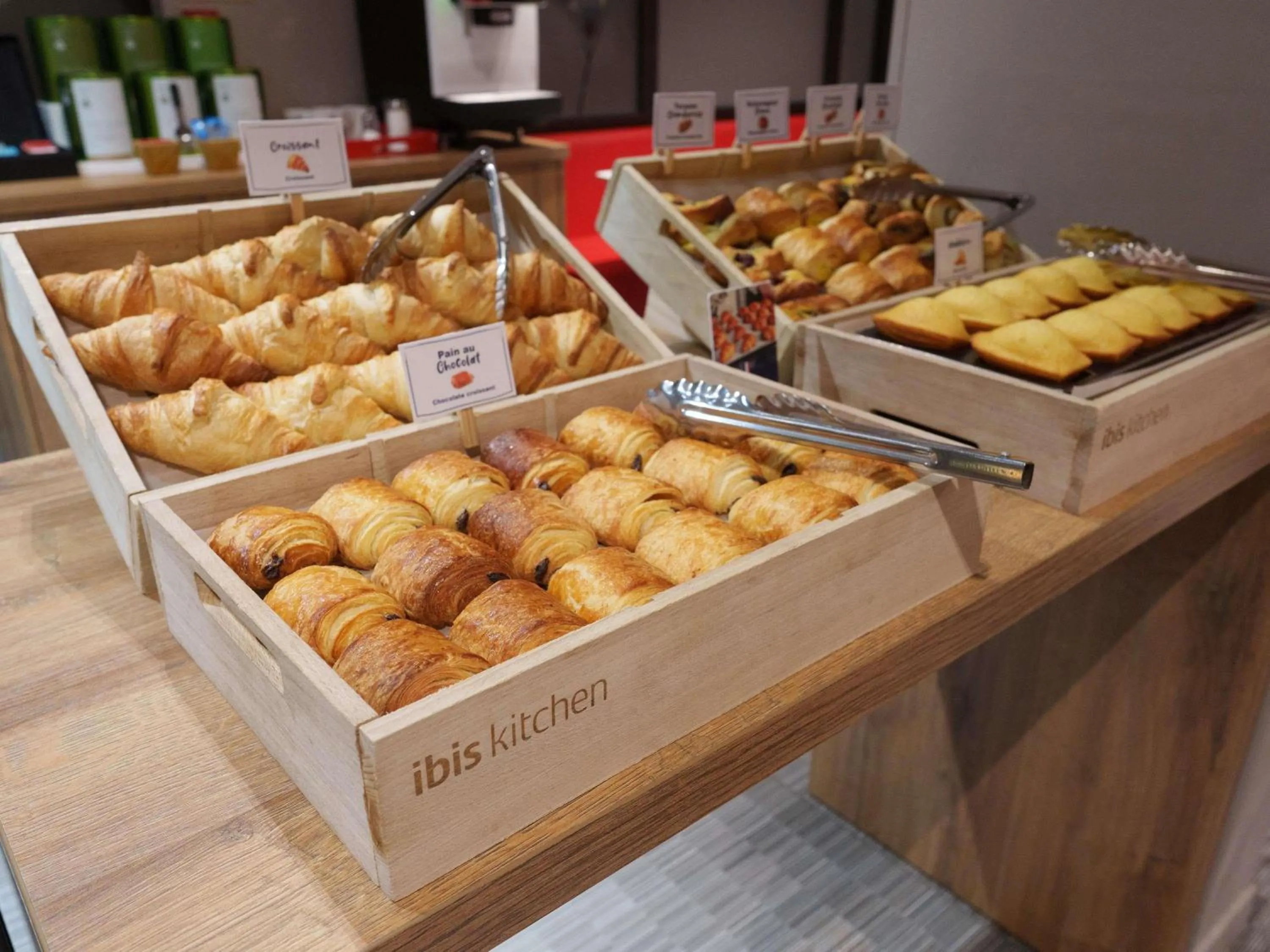 Breakfast in ibis Saint Quentin Basilique