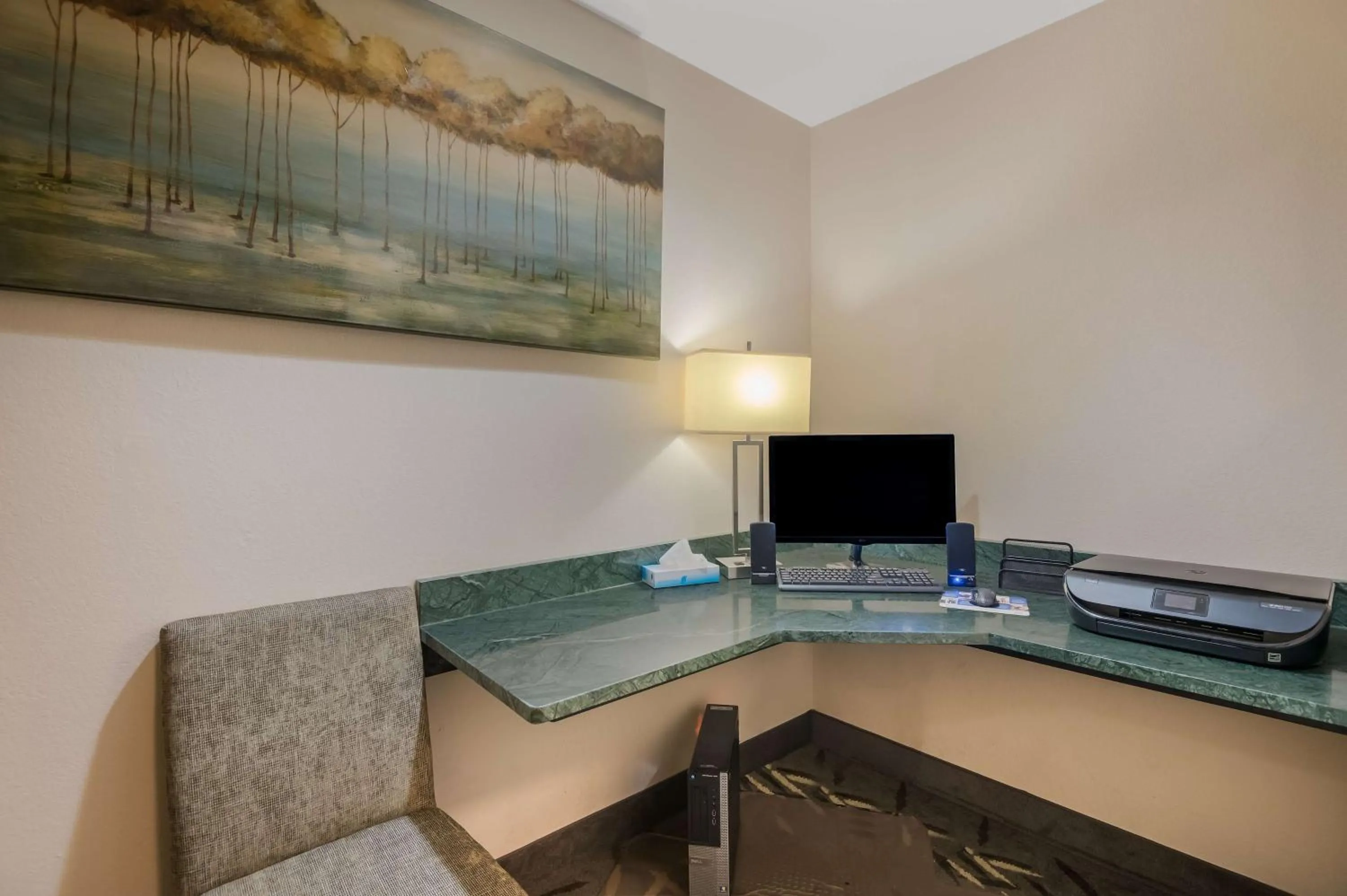 Business facilities in Best Western Cottage Grove Inn