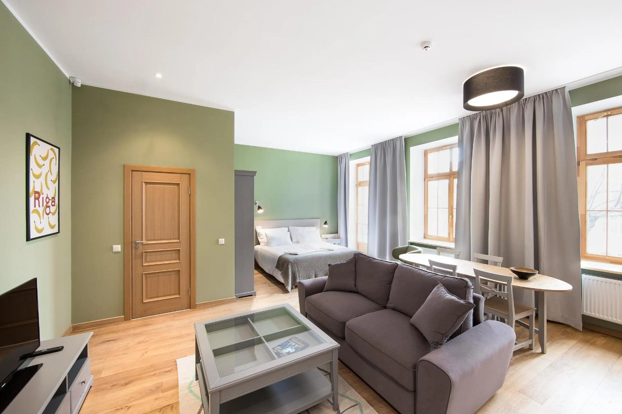 Dining area in Riga Lux Apartments - Skolas