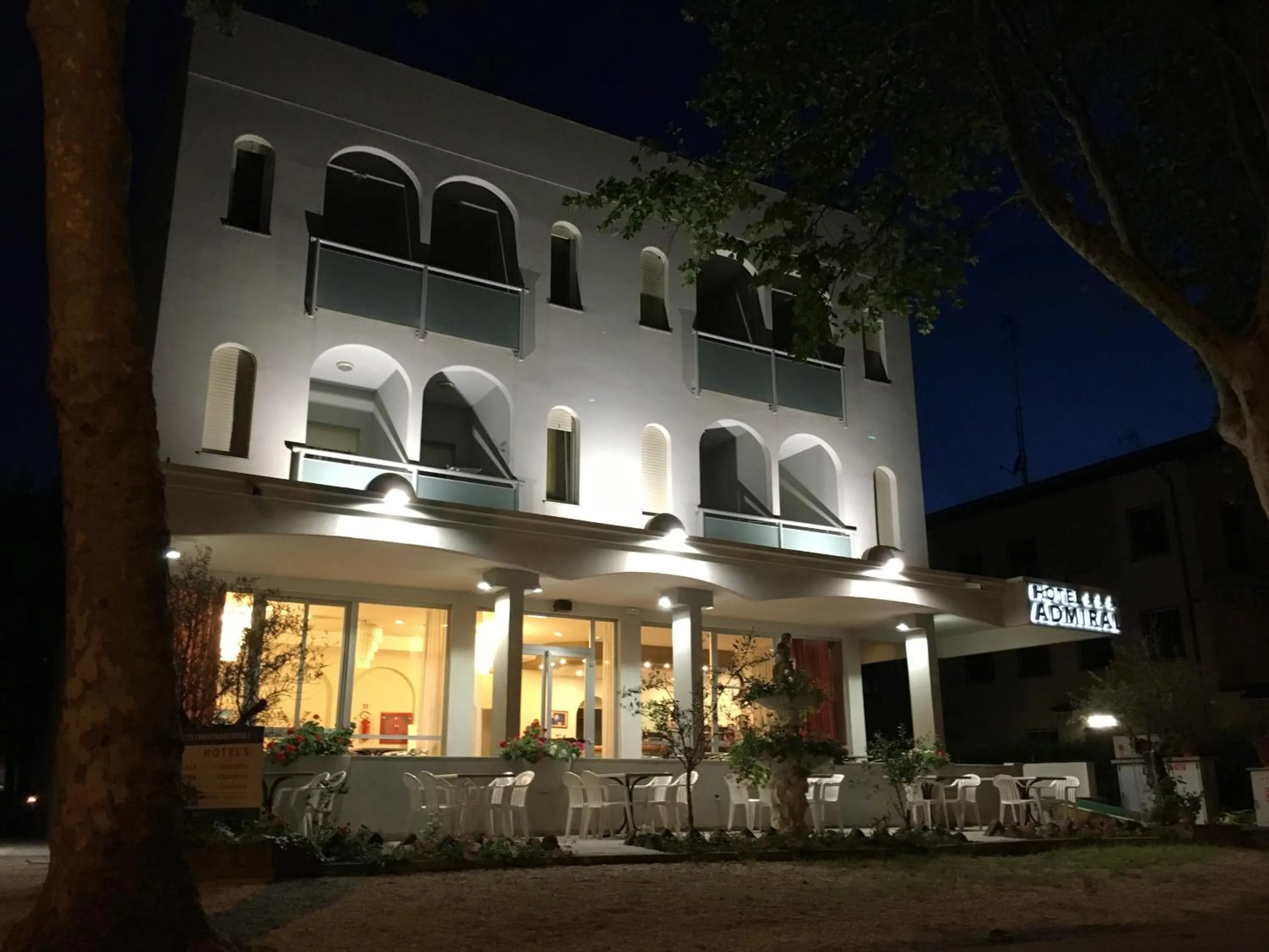 Facade/entrance in Hotel Admiral