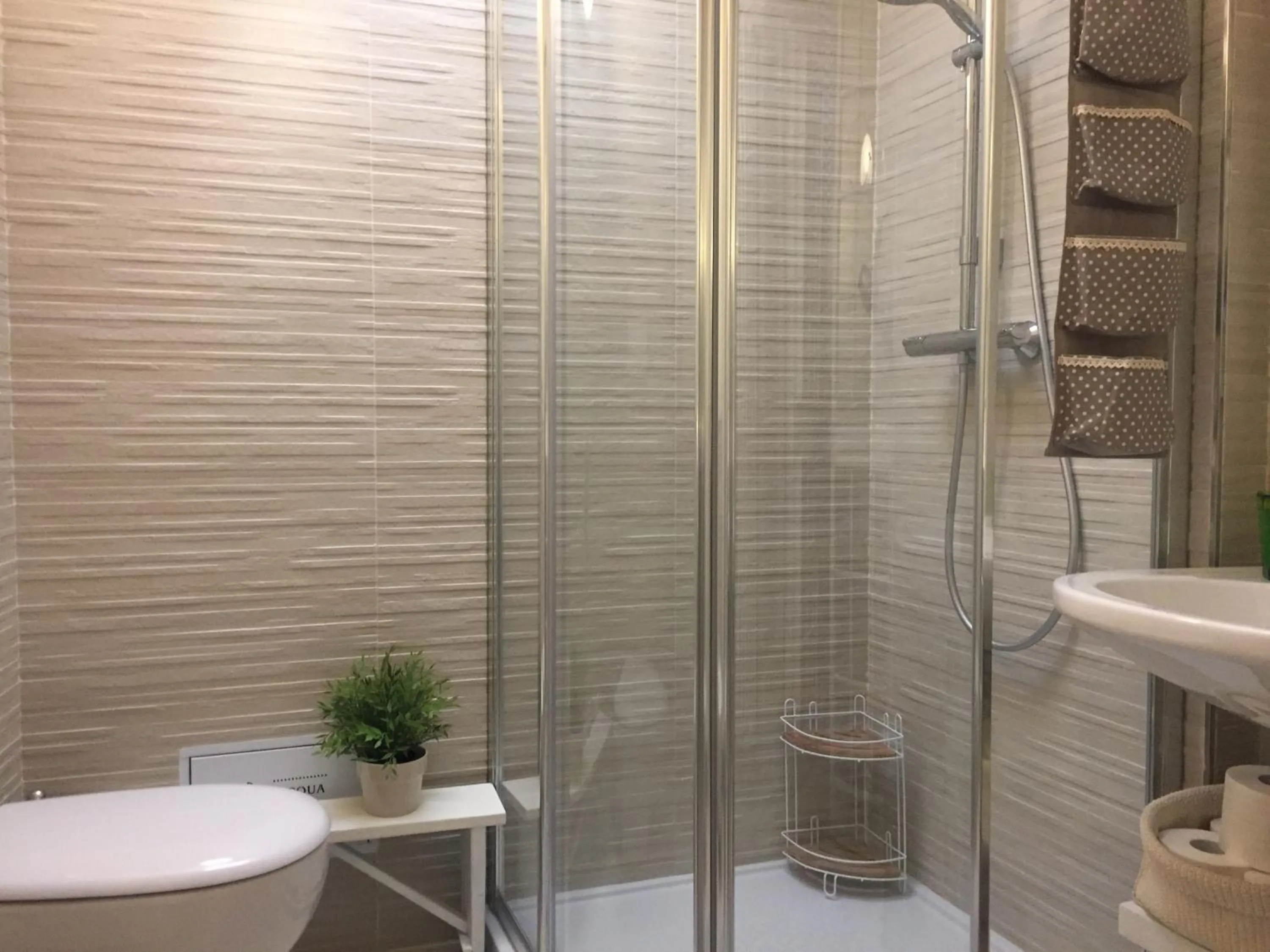 Bathroom in Donna Isabella