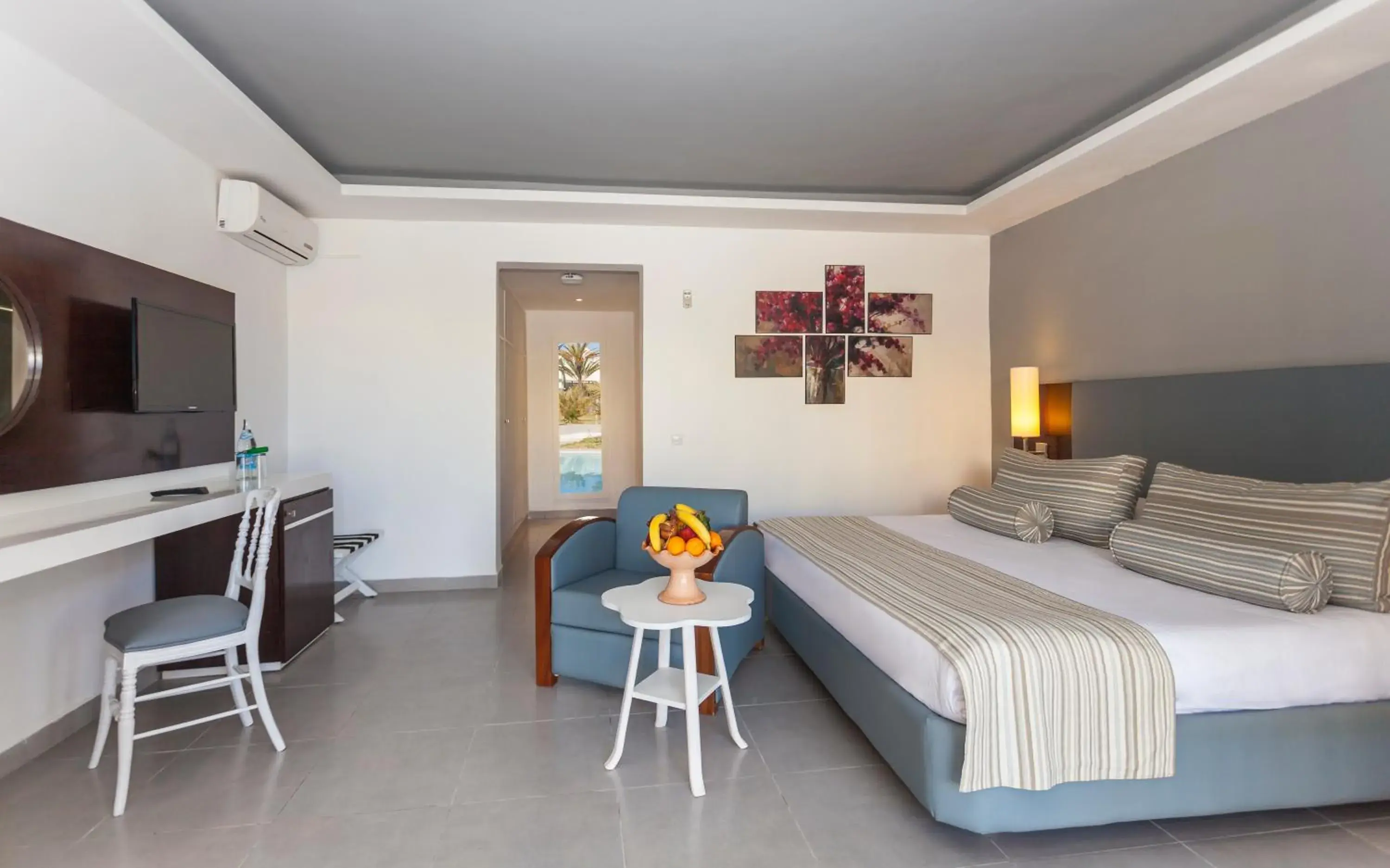 Bedroom, Bed in Cesar Thalasso Bedroom, Bed in Cesar Thalasso