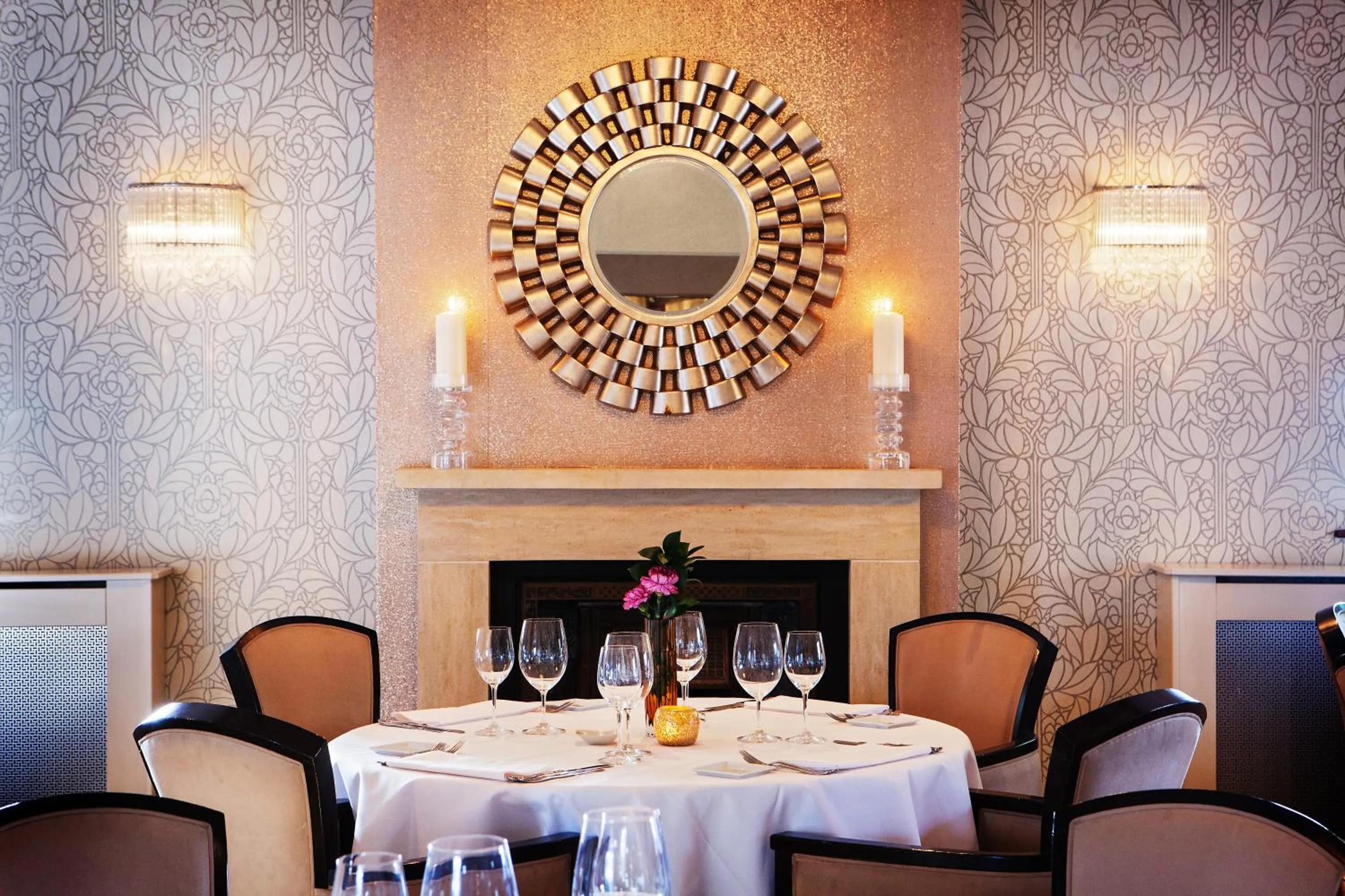 Dining area in San Pietro Hotel & Restaurant