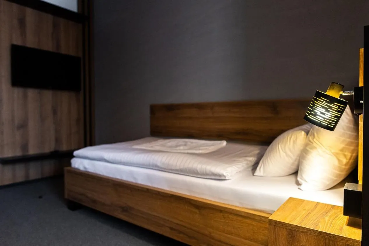 Bed in Hotel Carrera