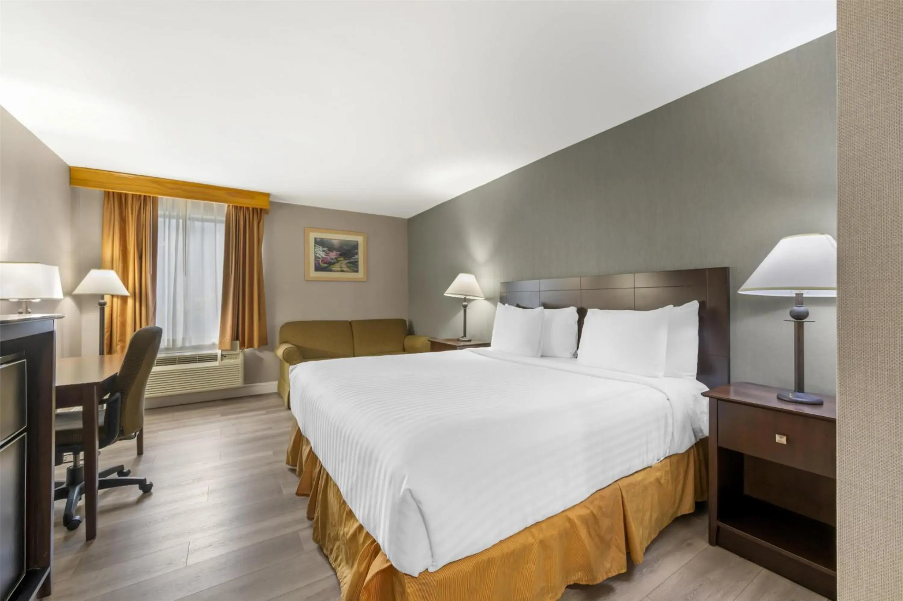 King Room - Non-Smoking in Best Western Manassas King Room - Non-Smoking in Best Western Manassas