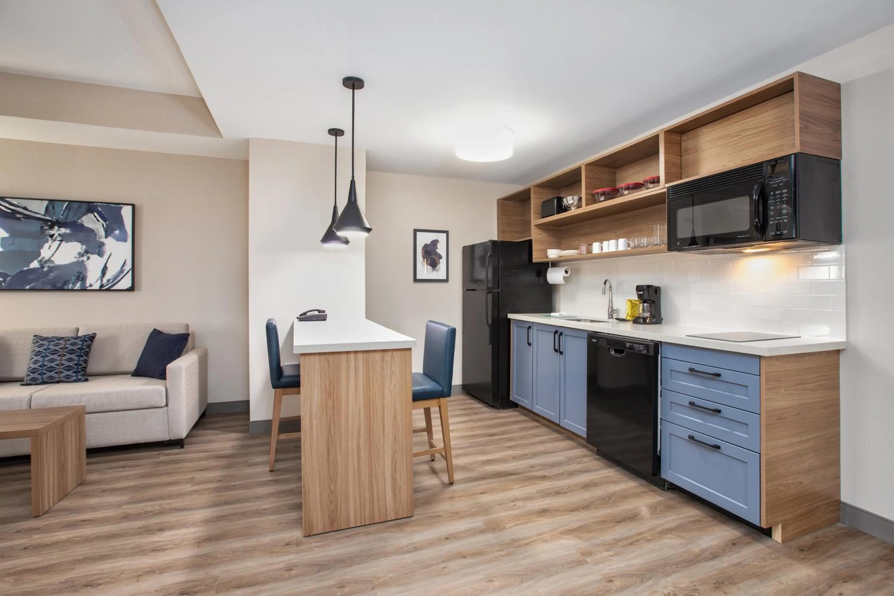 Coffee/tea facilities in Candlewood Suites Conway by IHG