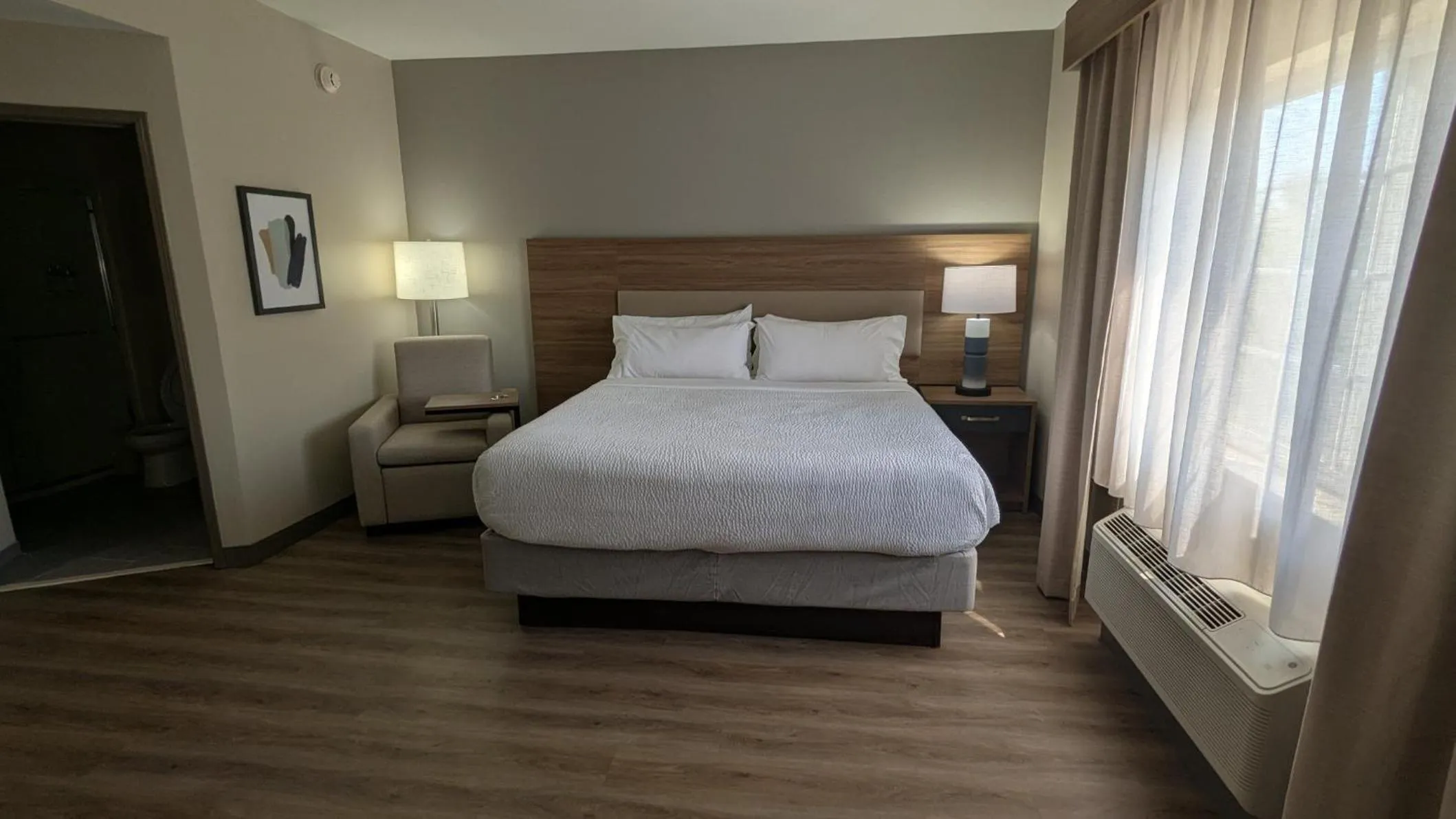 Photo of the whole room, Bed in Candlewood Suites Conway by IHG