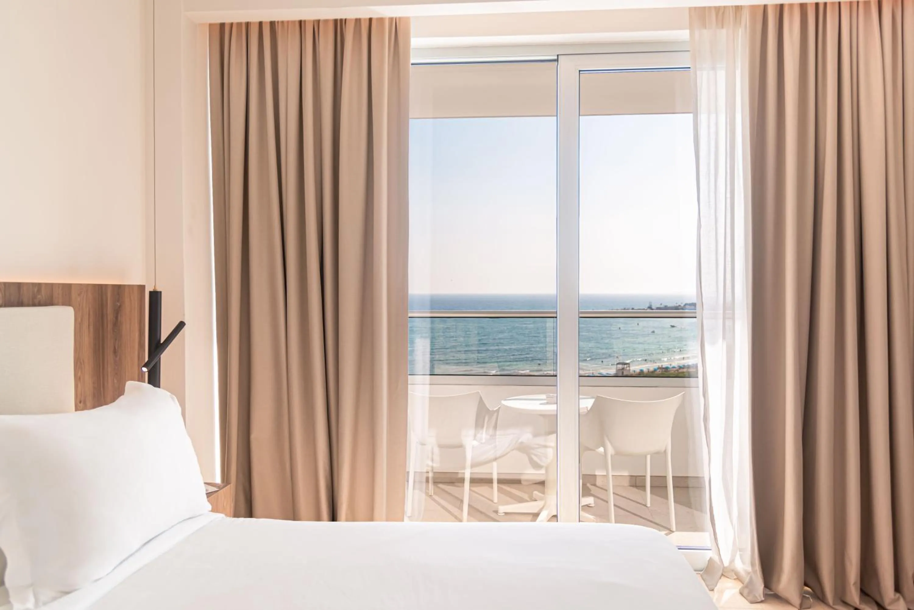 View (from property/room), Bed in Grecian Sands Hotel