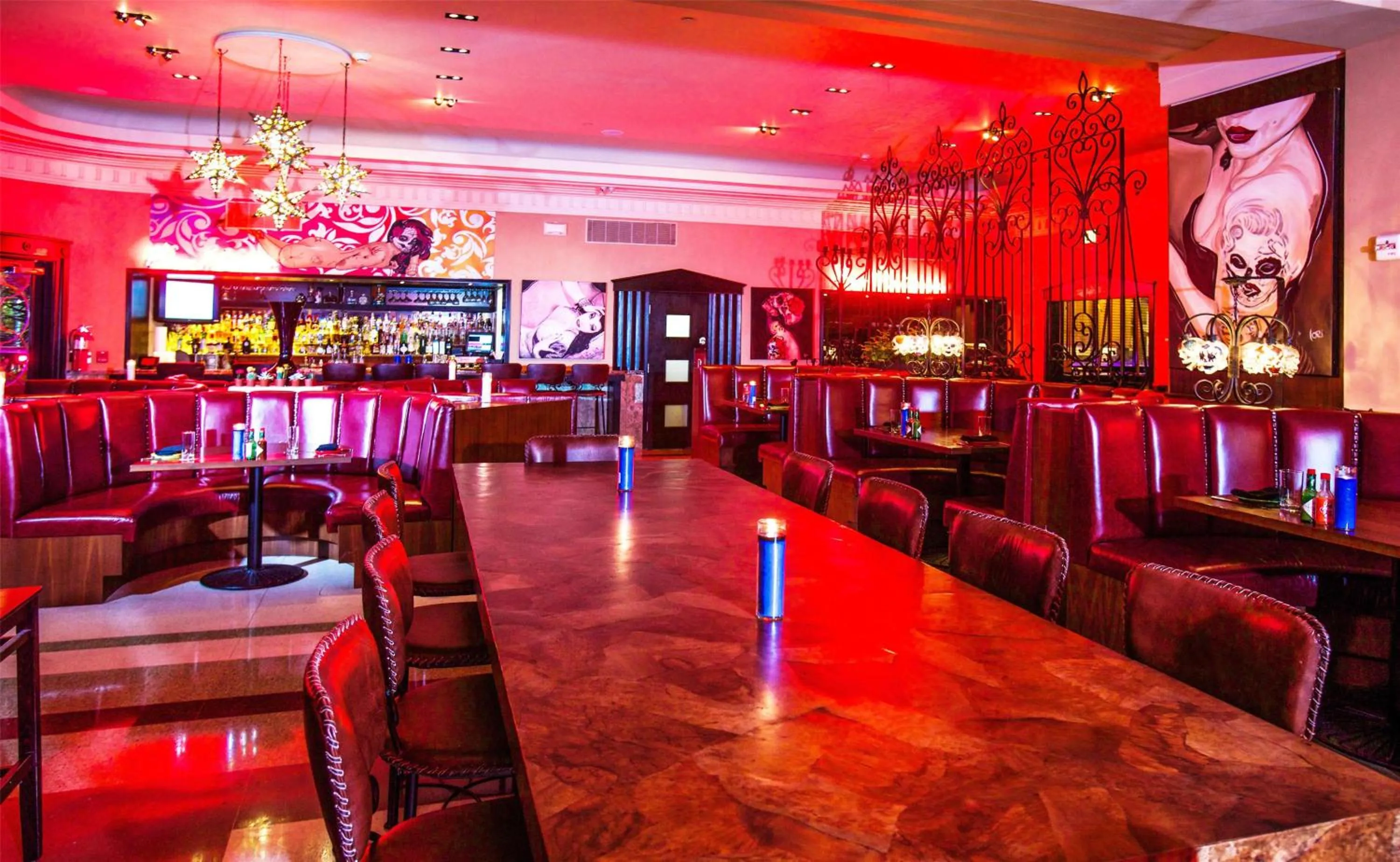 Restaurant/places to eat in Dream South Beach, by Hyatt