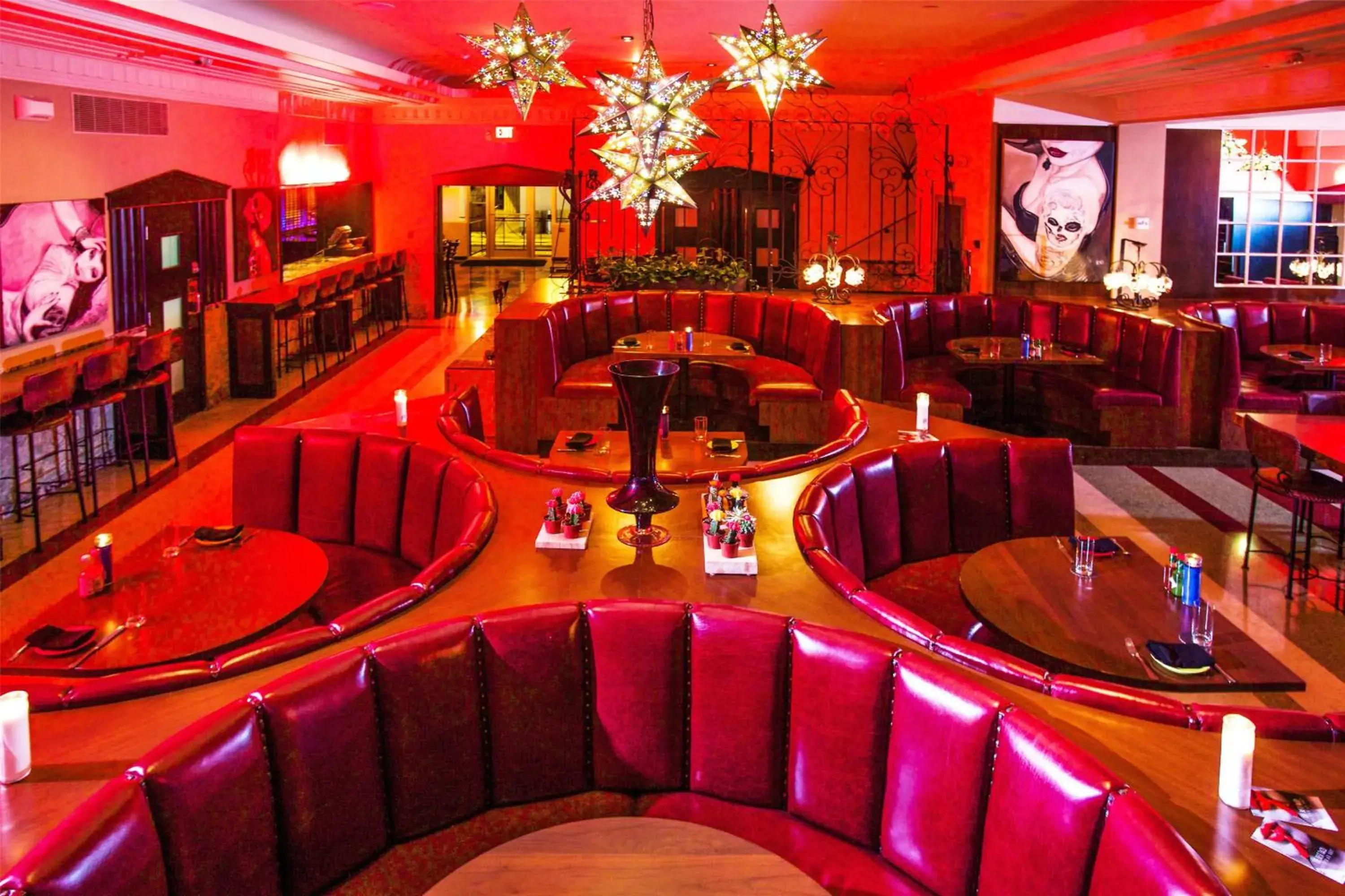 Restaurant/places to eat in Dream South Beach, by Hyatt Restaurant/places to eat in Dream South Beach, by Hyatt