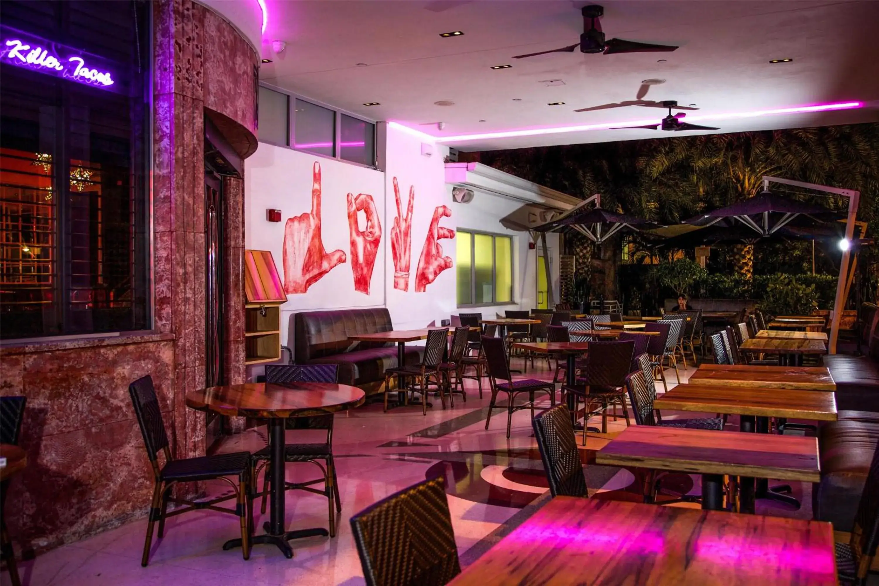 Restaurant/places to eat in Dream South Beach, by Hyatt Restaurant/places to eat in Dream South Beach, by Hyatt