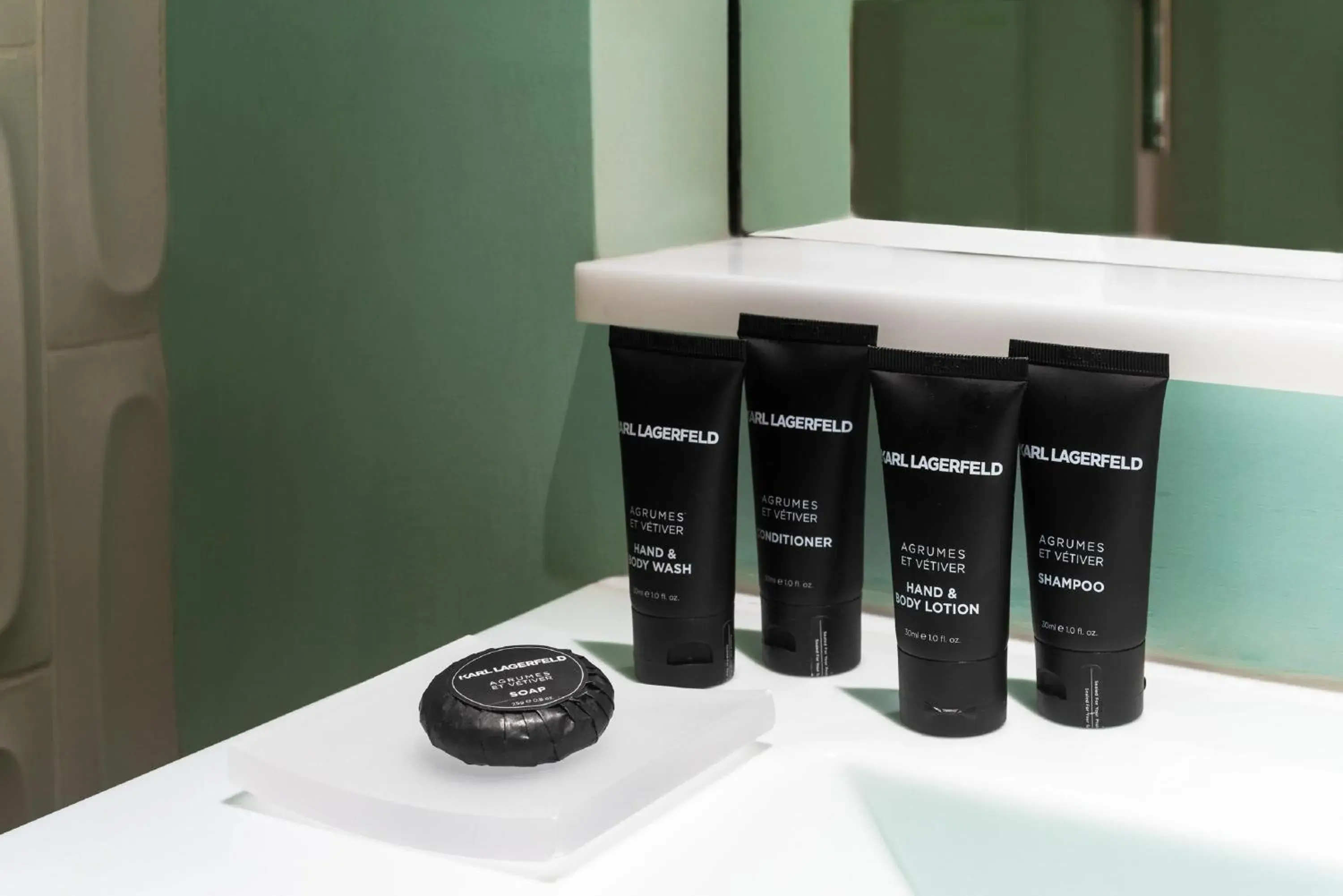 Queen Studio Suite Gold in Dream South Beach, by Hyatt Queen Studio Suite Gold in Dream South Beach, by Hyatt