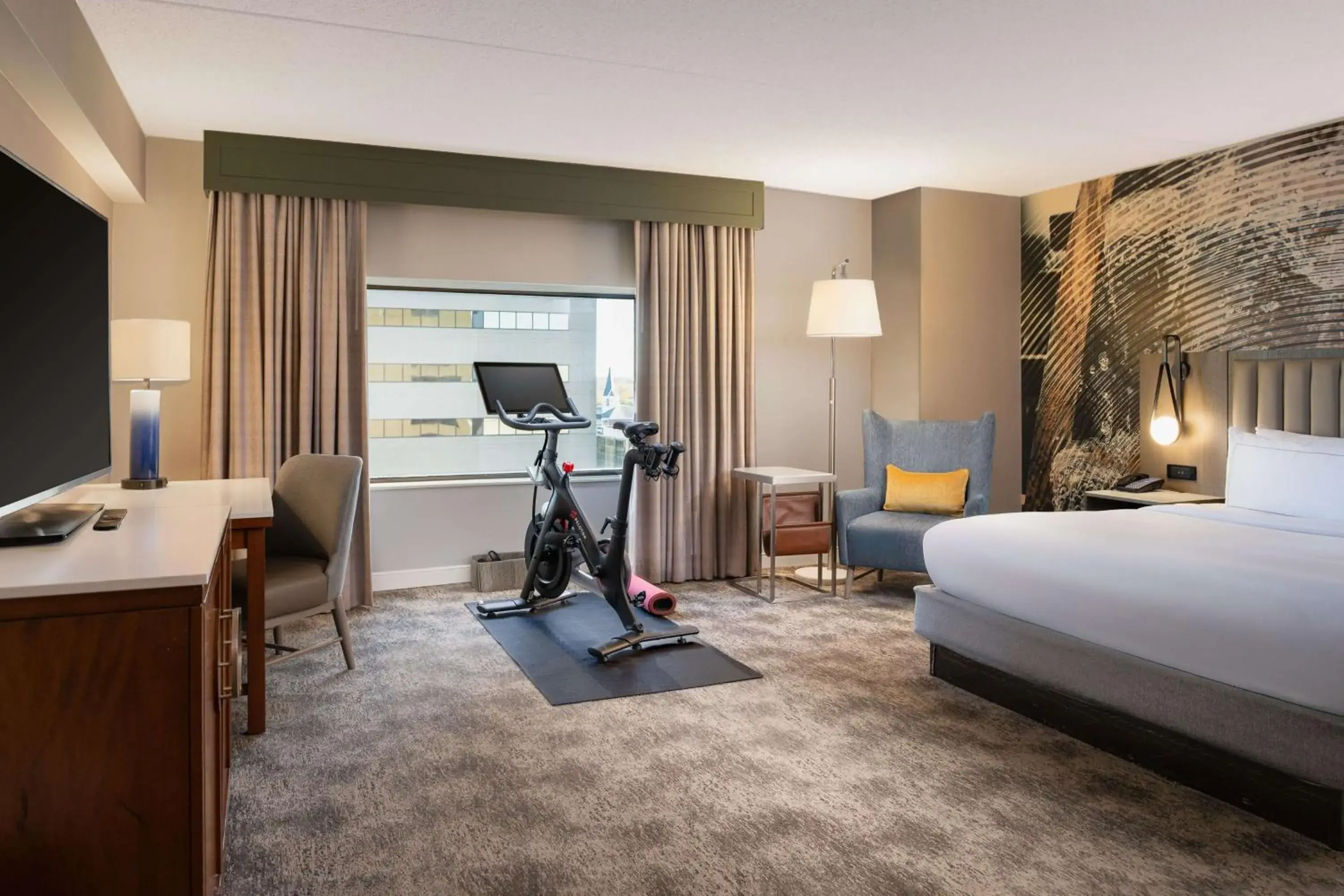 Bed in Hilton Lexington Downtown Bed in Hilton Lexington Downtown