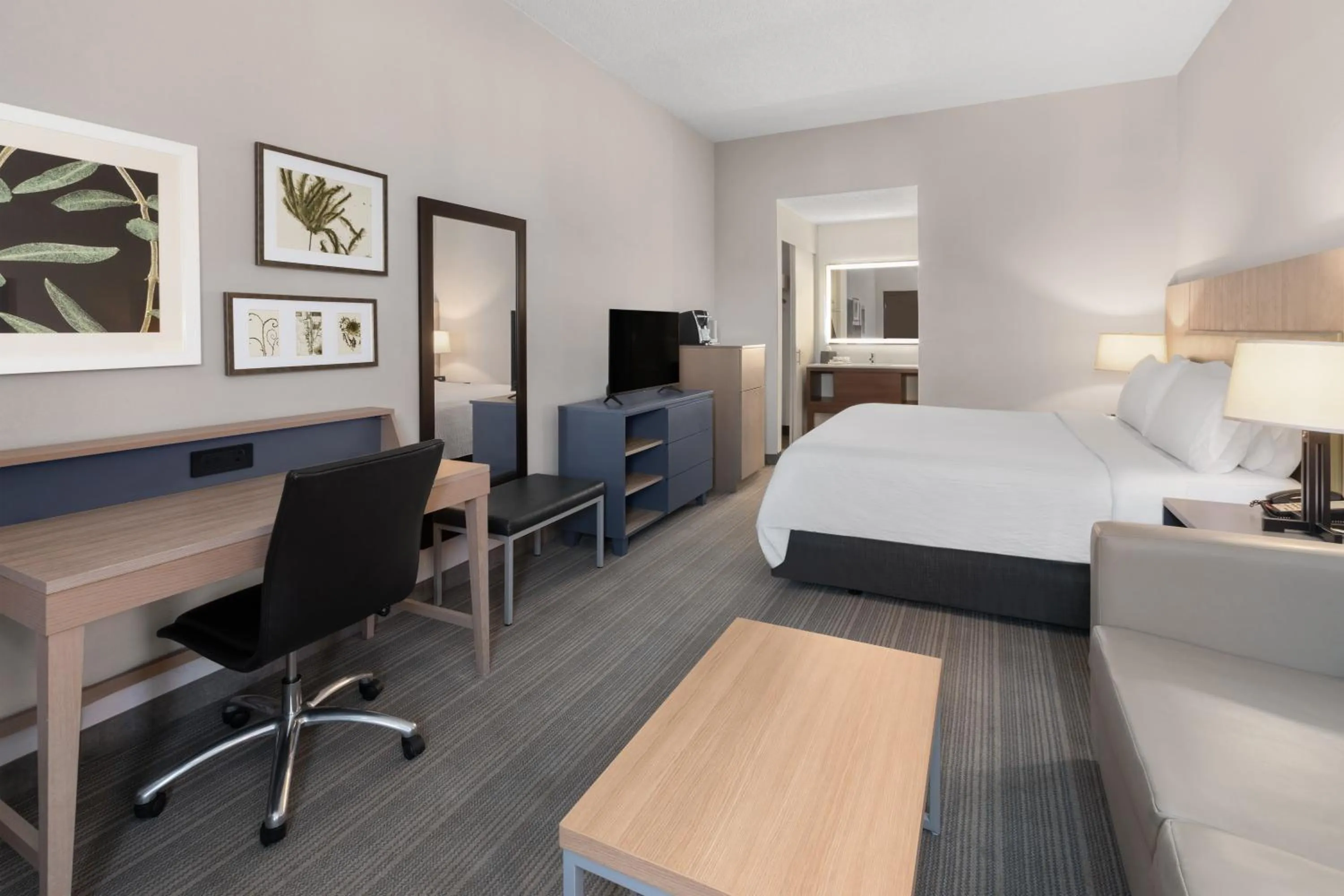 Bedroom, Bed in Holiday Inn El Paso West – Sunland Park by IHG