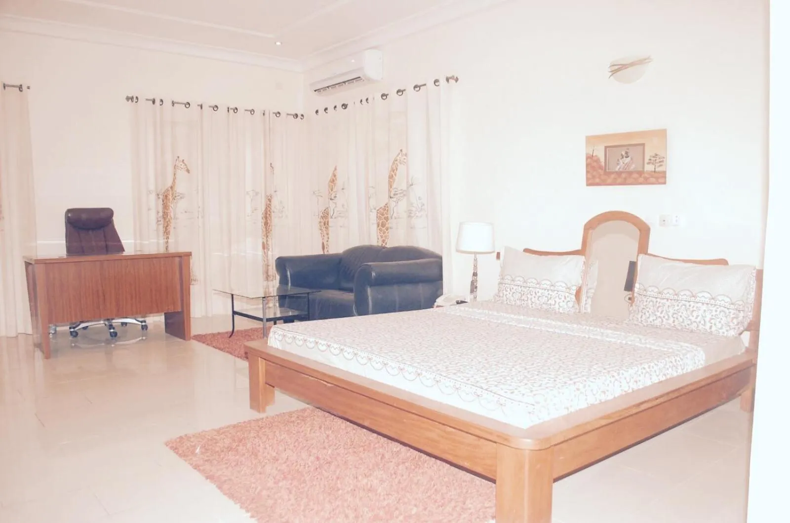 Photo of the whole room in Hôtels Résidences Easy