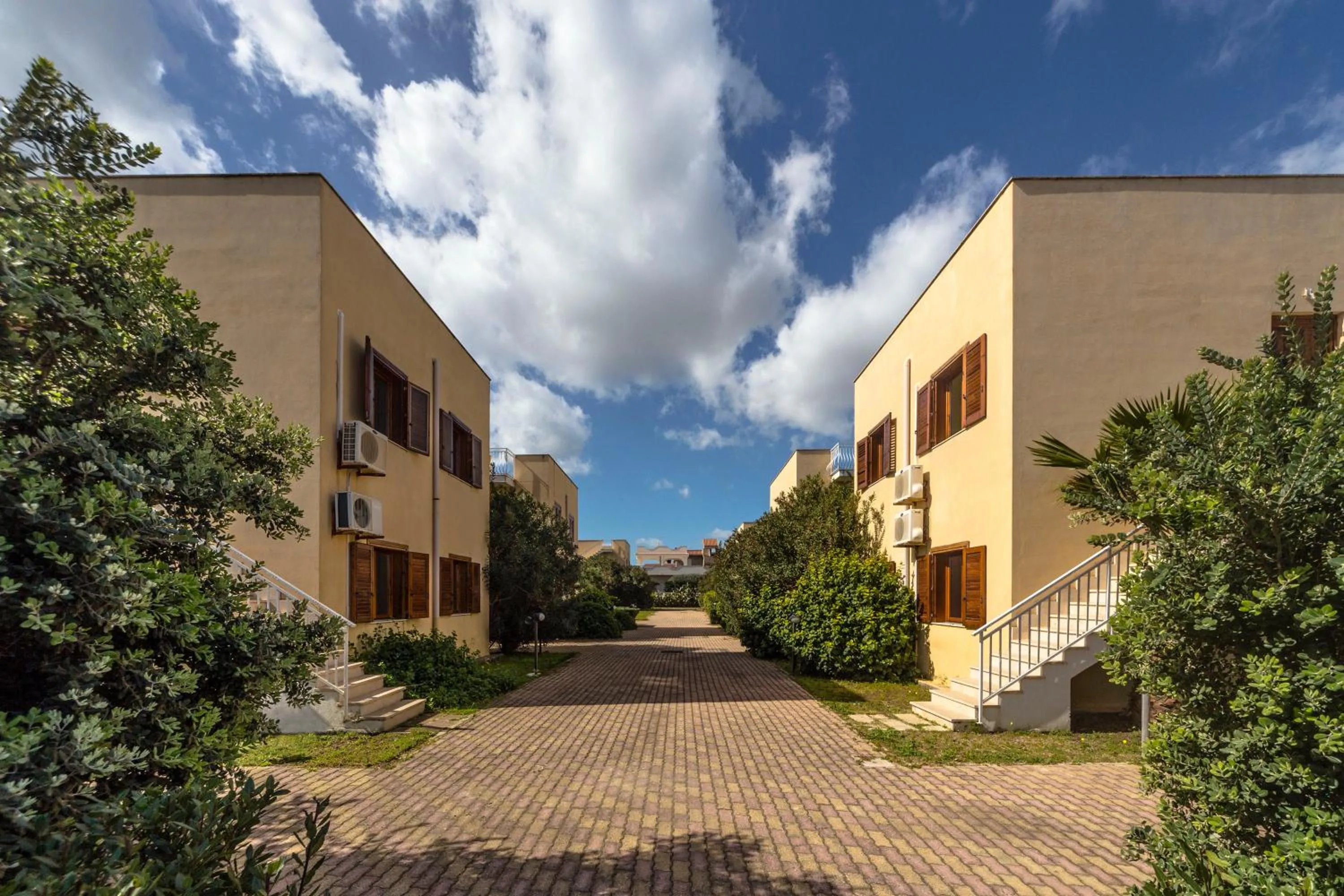 Property building in Giallomare