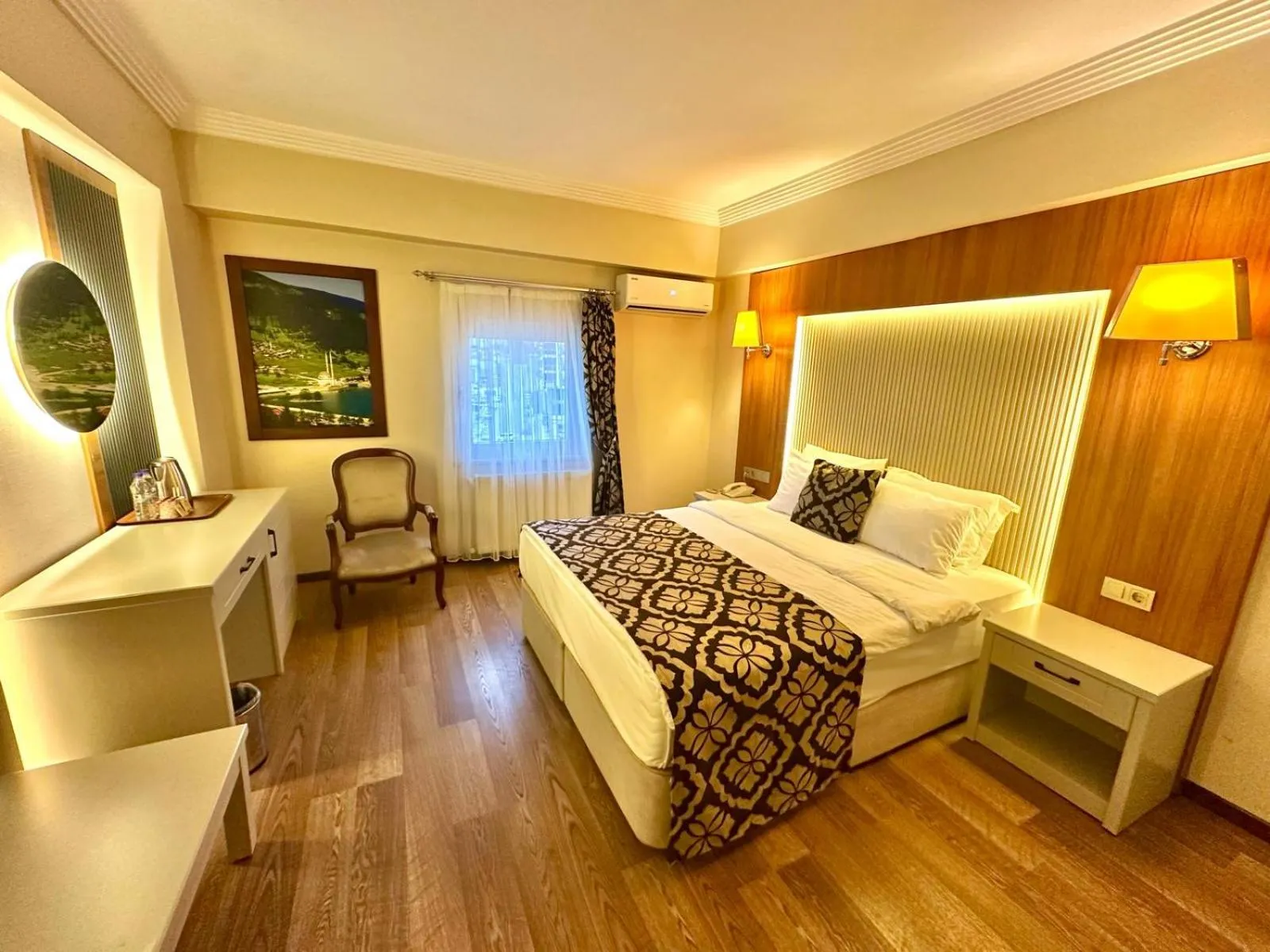 Bed in Saylamlar Hotel