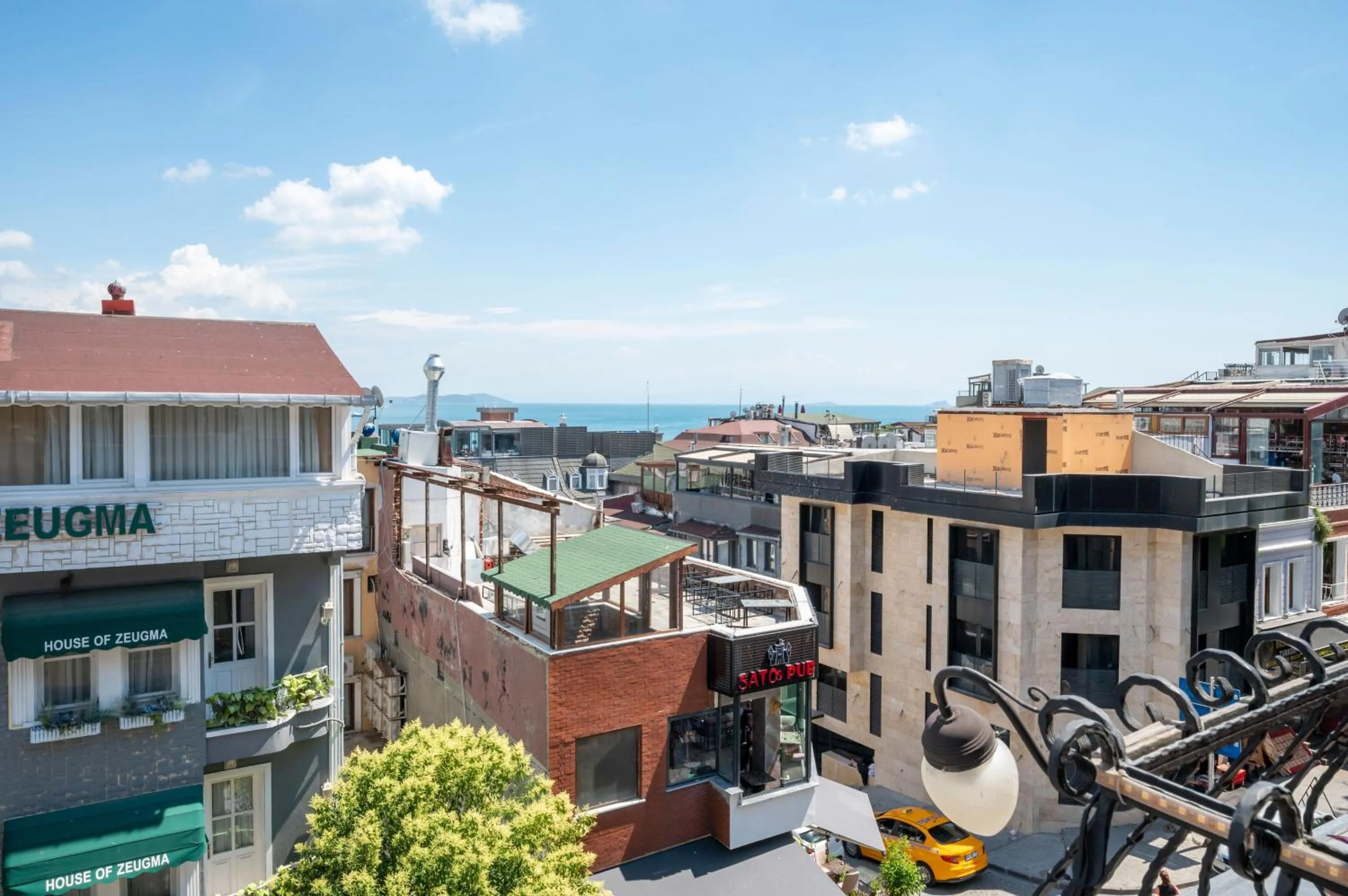 Neighbourhood in Valdivia Hotel