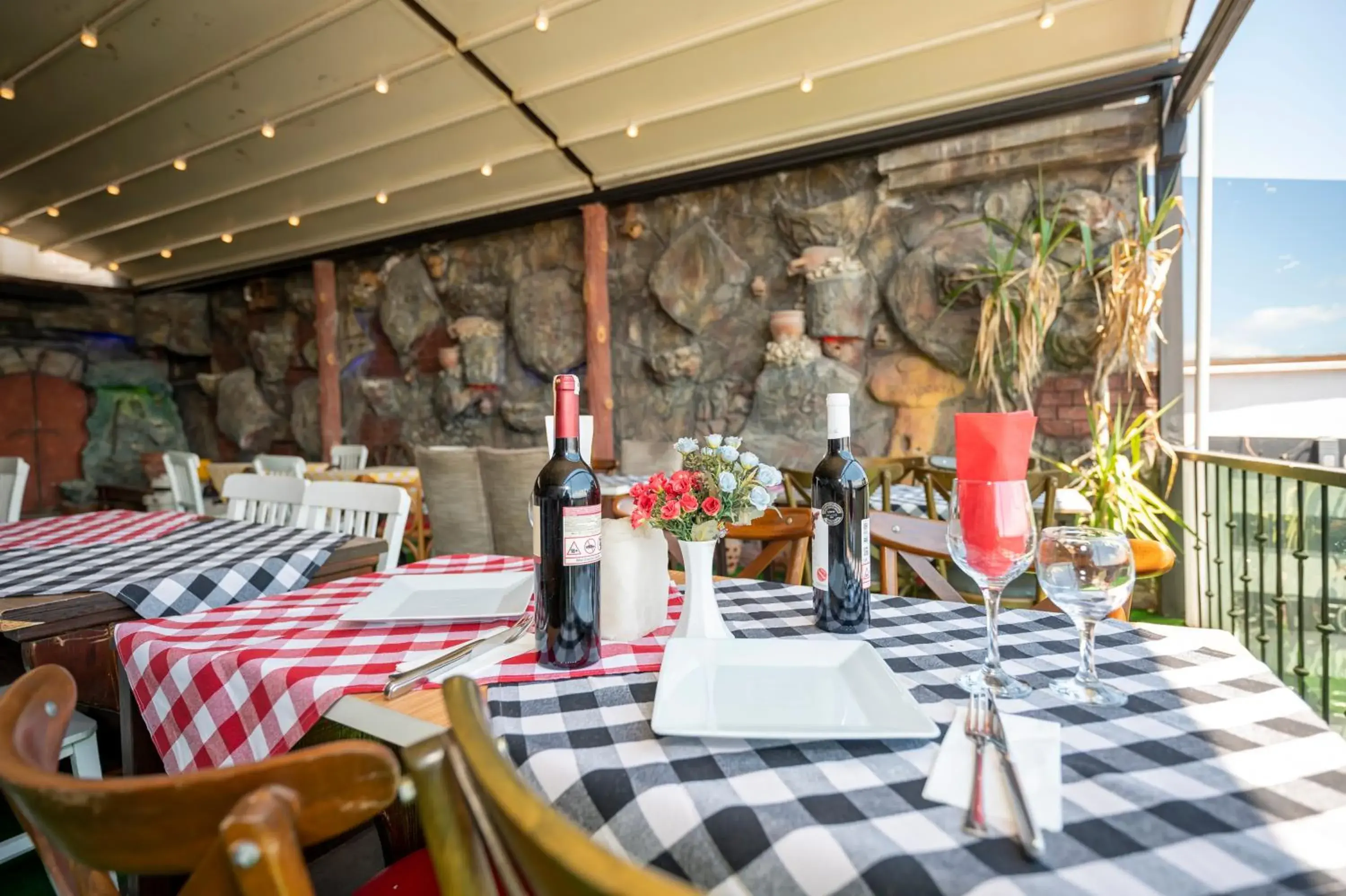 Restaurant/places to eat in Valdivia Hotel Restaurant/places to eat in Valdivia Hotel